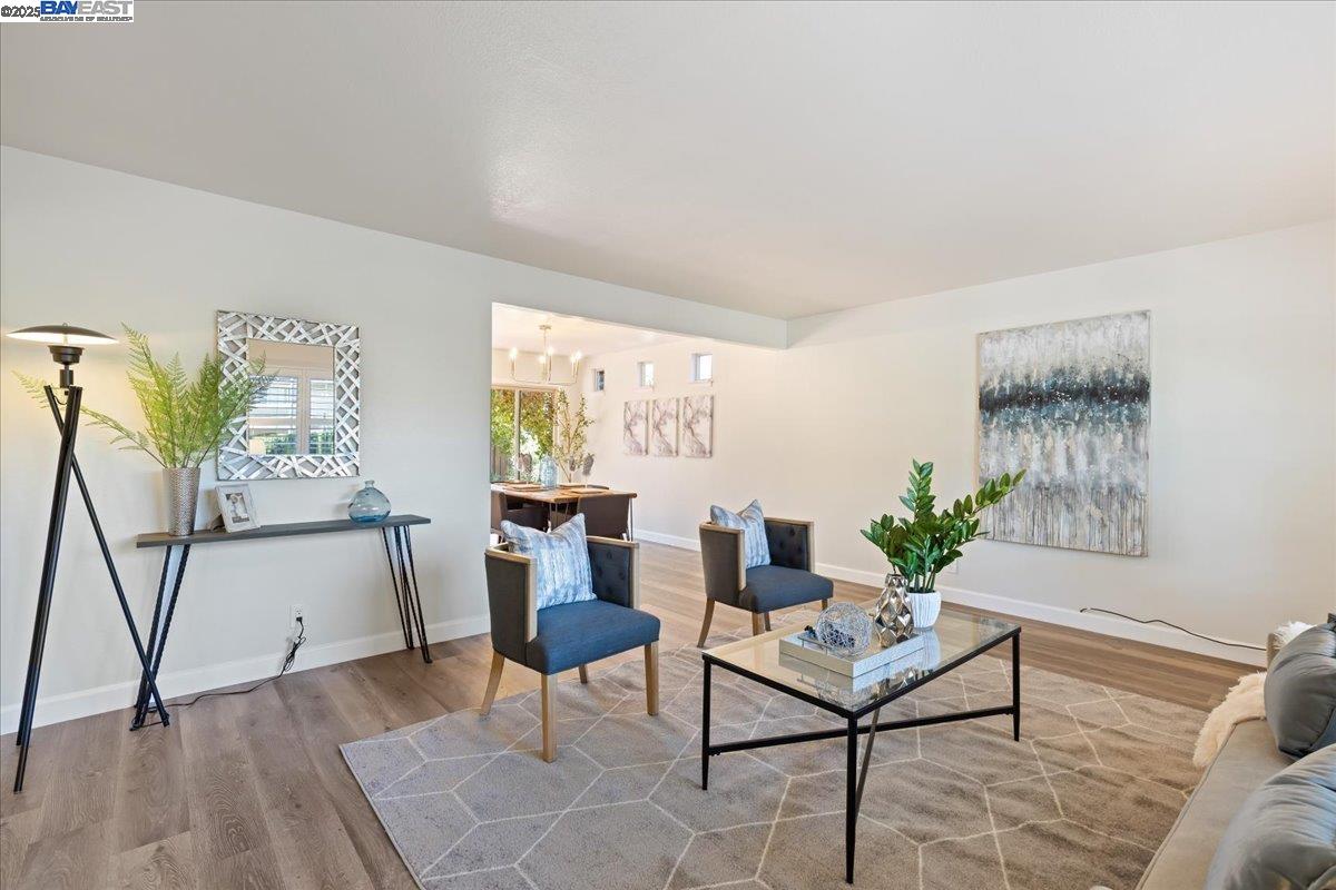 Detail Gallery Image 6 of 43 For 2670 Corte Elena, Pleasanton,  CA 94566 - 4 Beds | 2/1 Baths