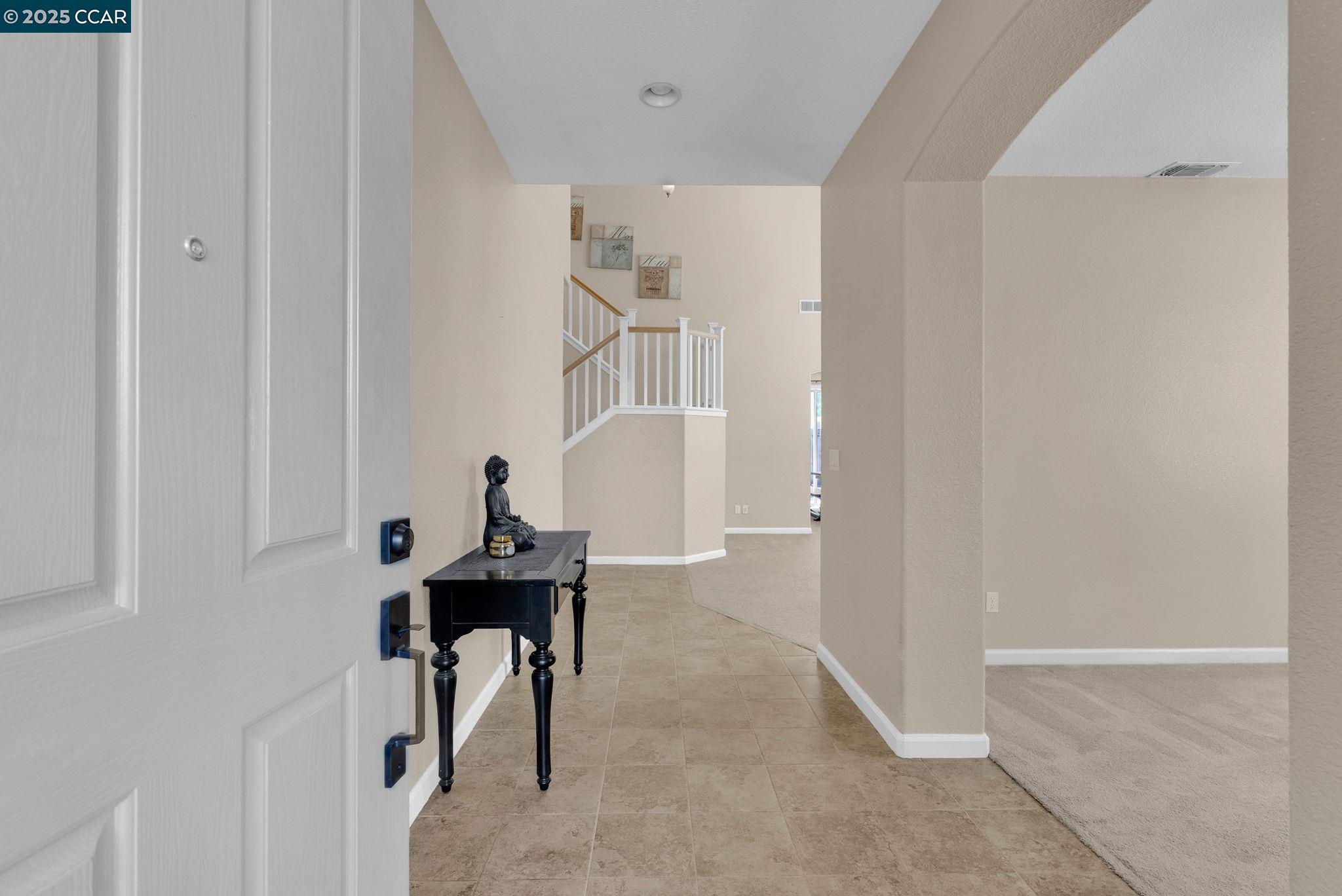 Detail Gallery Image 5 of 56 For 1331 Yosemite Circle, Oakley,  CA 94561 - 4 Beds | 3 Baths