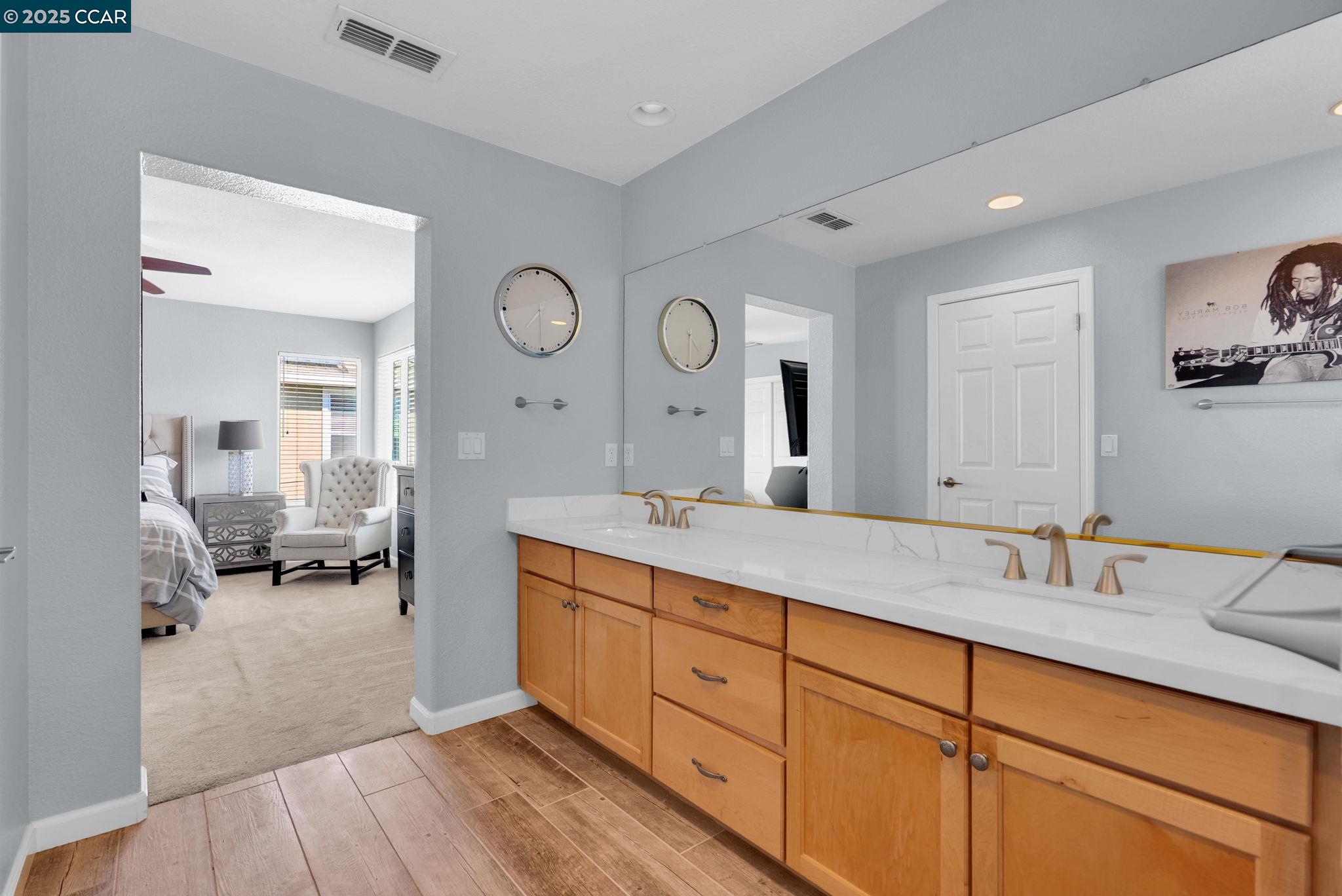 Detail Gallery Image 6 of 56 For 1331 Yosemite Circle, Oakley,  CA 94561 - 4 Beds | 3 Baths