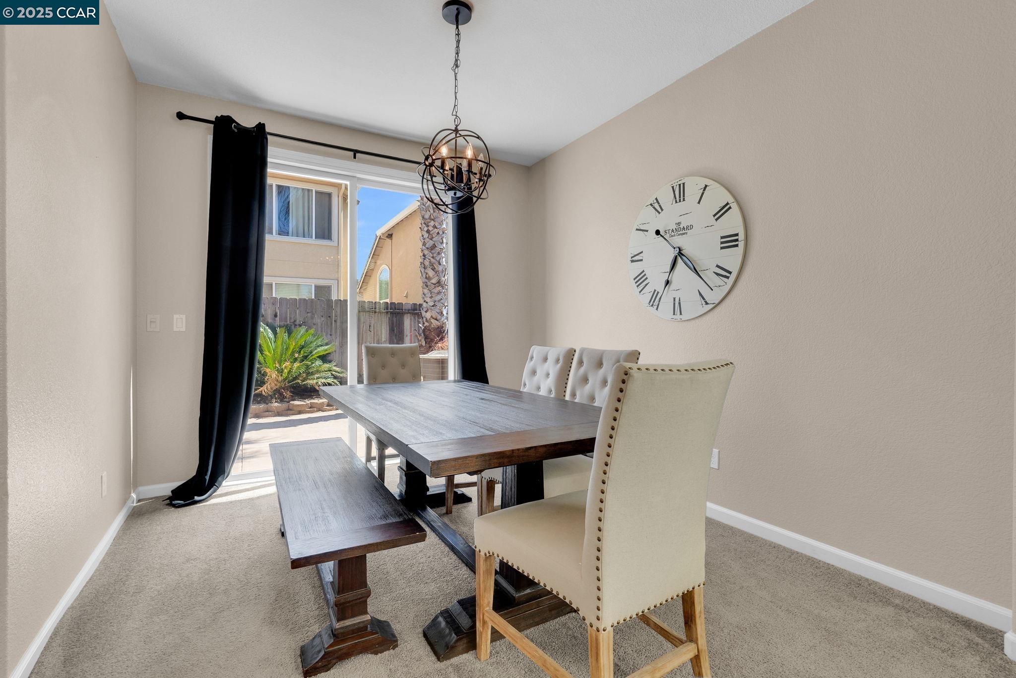 Detail Gallery Image 10 of 56 For 1331 Yosemite Circle, Oakley,  CA 94561 - 4 Beds | 3 Baths