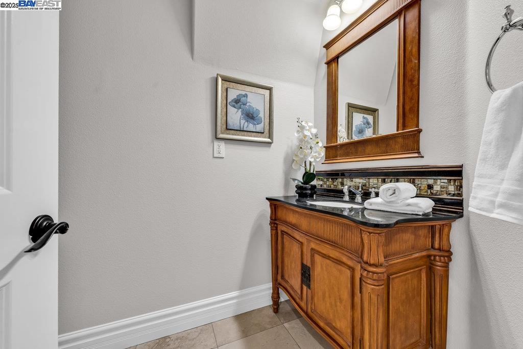 Detail Gallery Image 20 of 59 For 3405 Story Lane, San Jose,  CA 95127 - 5 Beds | 3/1 Baths