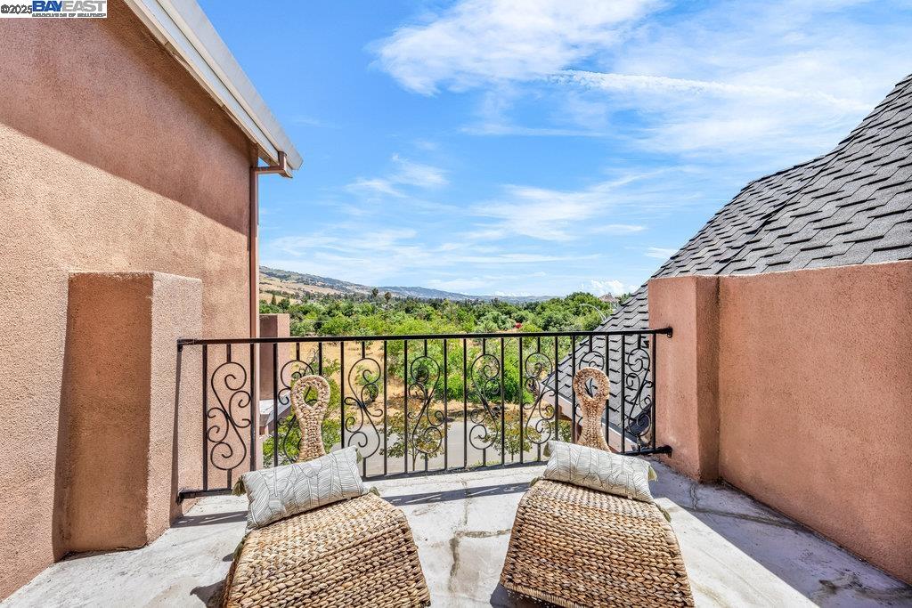 Detail Gallery Image 29 of 59 For 3405 Story Lane, San Jose,  CA 95127 - 5 Beds | 3/1 Baths