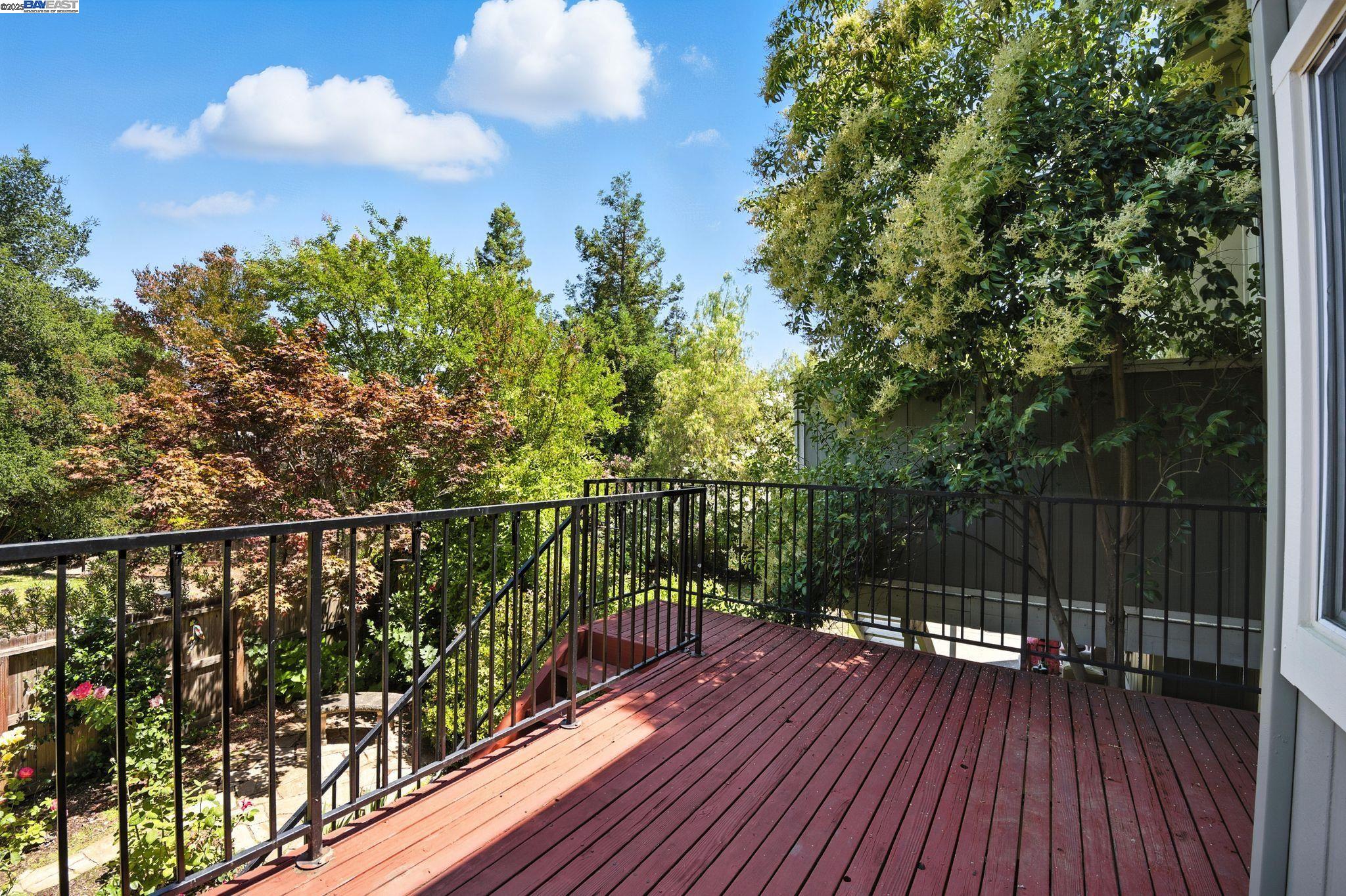 Detail Gallery Image 14 of 32 For 318 Mercury Way, Pleasant Hill,  CA 94523 - 3 Beds | 2/1 Baths