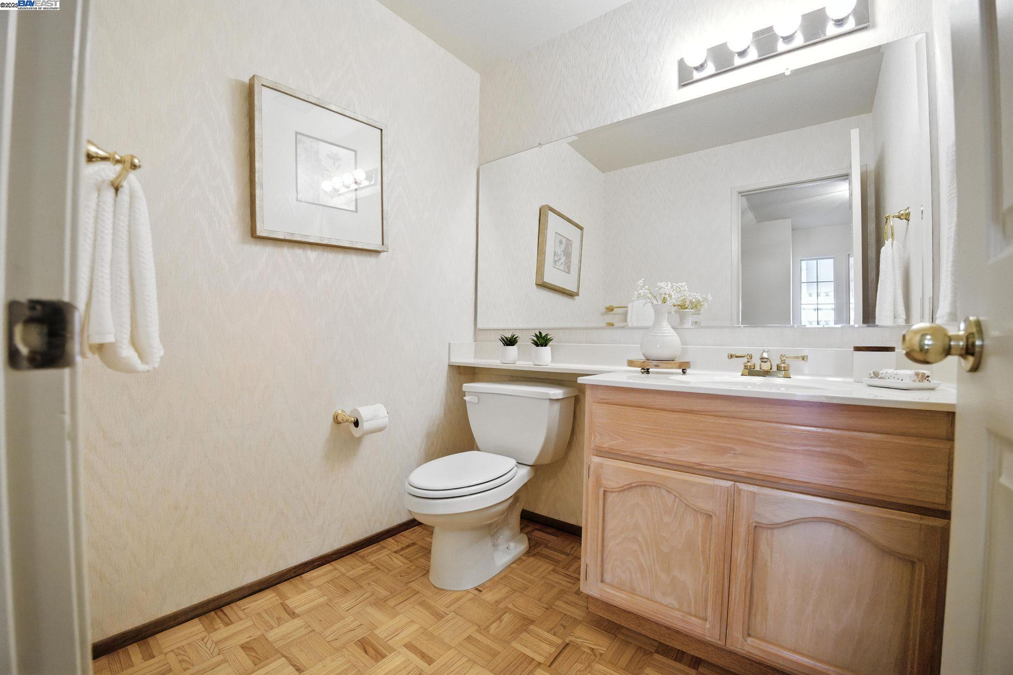 Detail Gallery Image 17 of 32 For 318 Mercury Way, Pleasant Hill,  CA 94523 - 3 Beds | 2/1 Baths