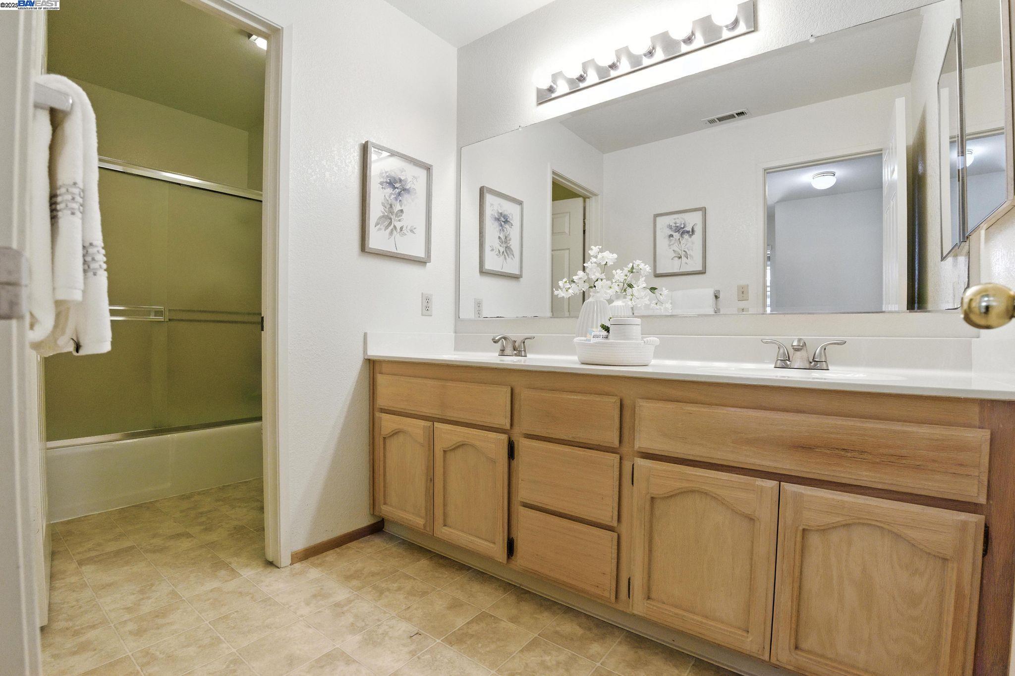 Detail Gallery Image 24 of 32 For 318 Mercury Way, Pleasant Hill,  CA 94523 - 3 Beds | 2/1 Baths