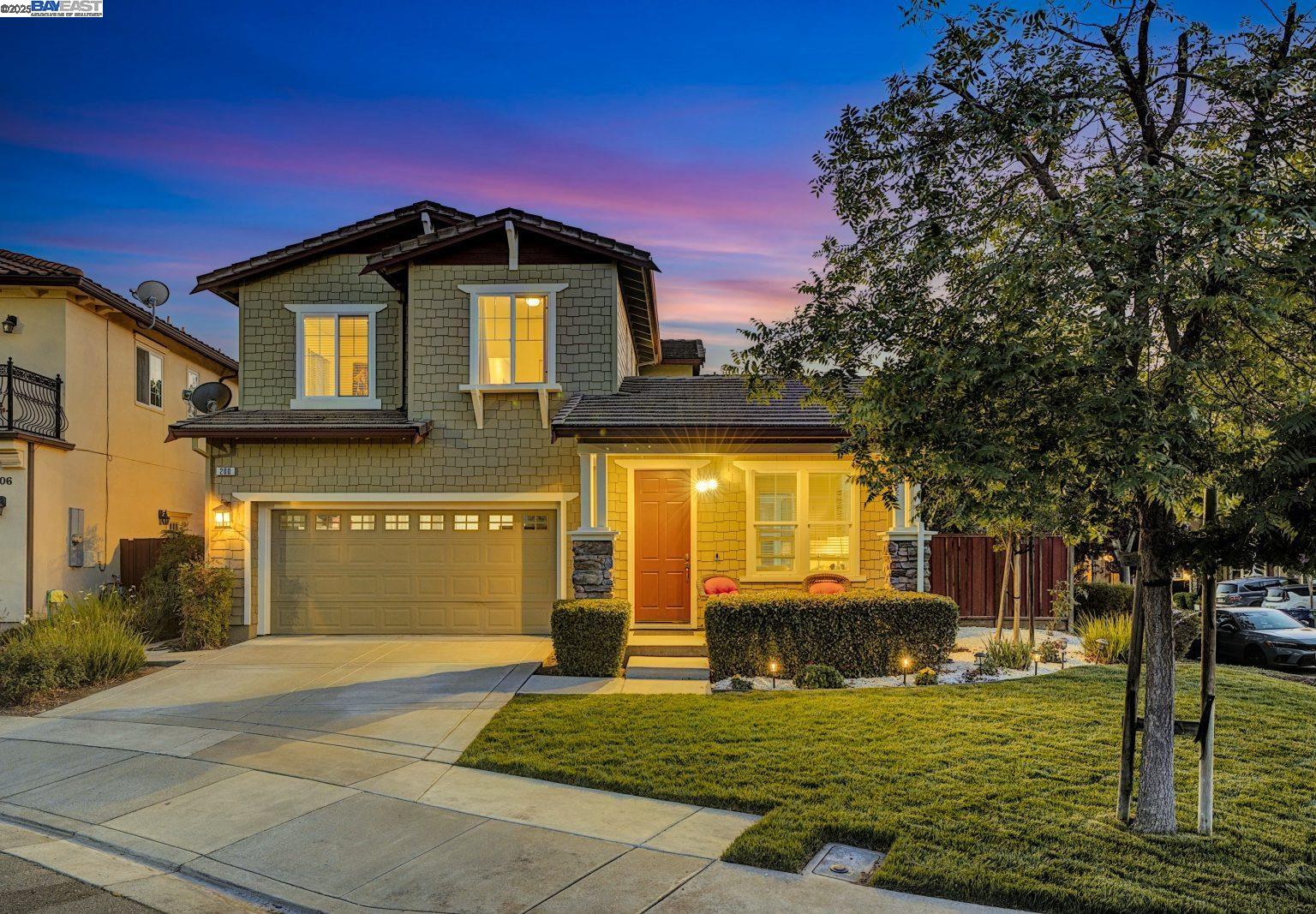 Detail Gallery Image 1 of 57 For 200 Arden Ct, San Ramon,  CA 94582 - 5 Beds | 3/1 Baths