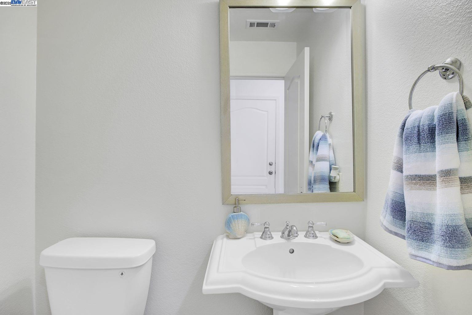 Detail Gallery Image 25 of 57 For 200 Arden Ct, San Ramon,  CA 94582 - 5 Beds | 3/1 Baths