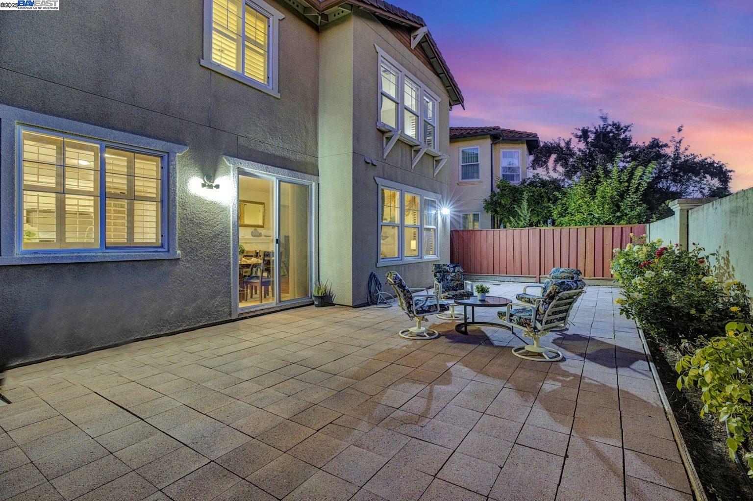 Detail Gallery Image 43 of 57 For 200 Arden Ct, San Ramon,  CA 94582 - 5 Beds | 3/1 Baths