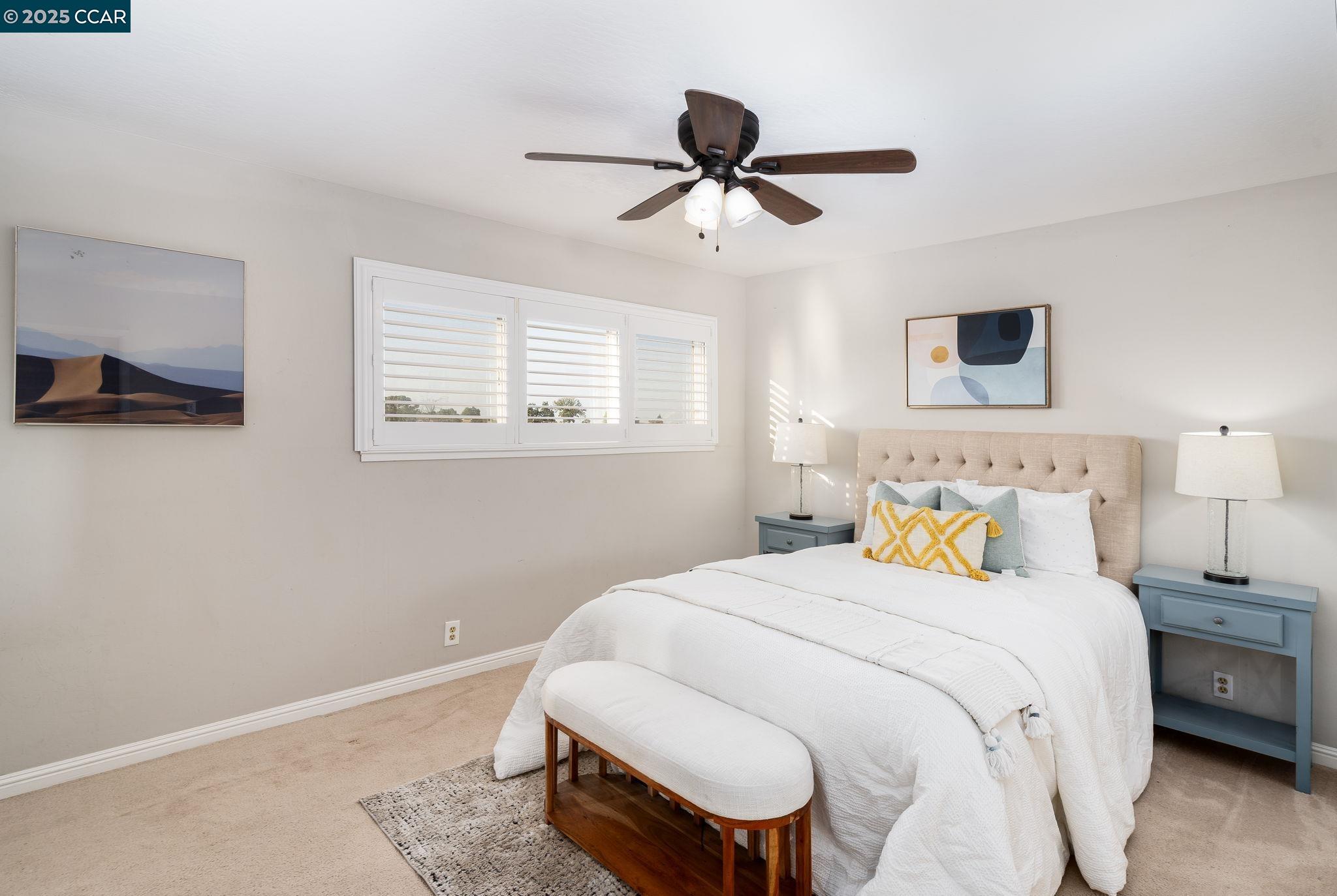 Detail Gallery Image 10 of 23 For 108 Thistle Way, Martinez,  CA 94553 - 3 Beds | 2/1 Baths