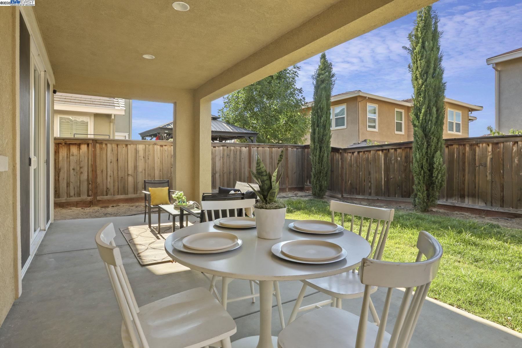 Detail Gallery Image 50 of 59 For 607 W Huntington Ave, Mountain House,  CA 95391 - 4 Beds | 3/1 Baths