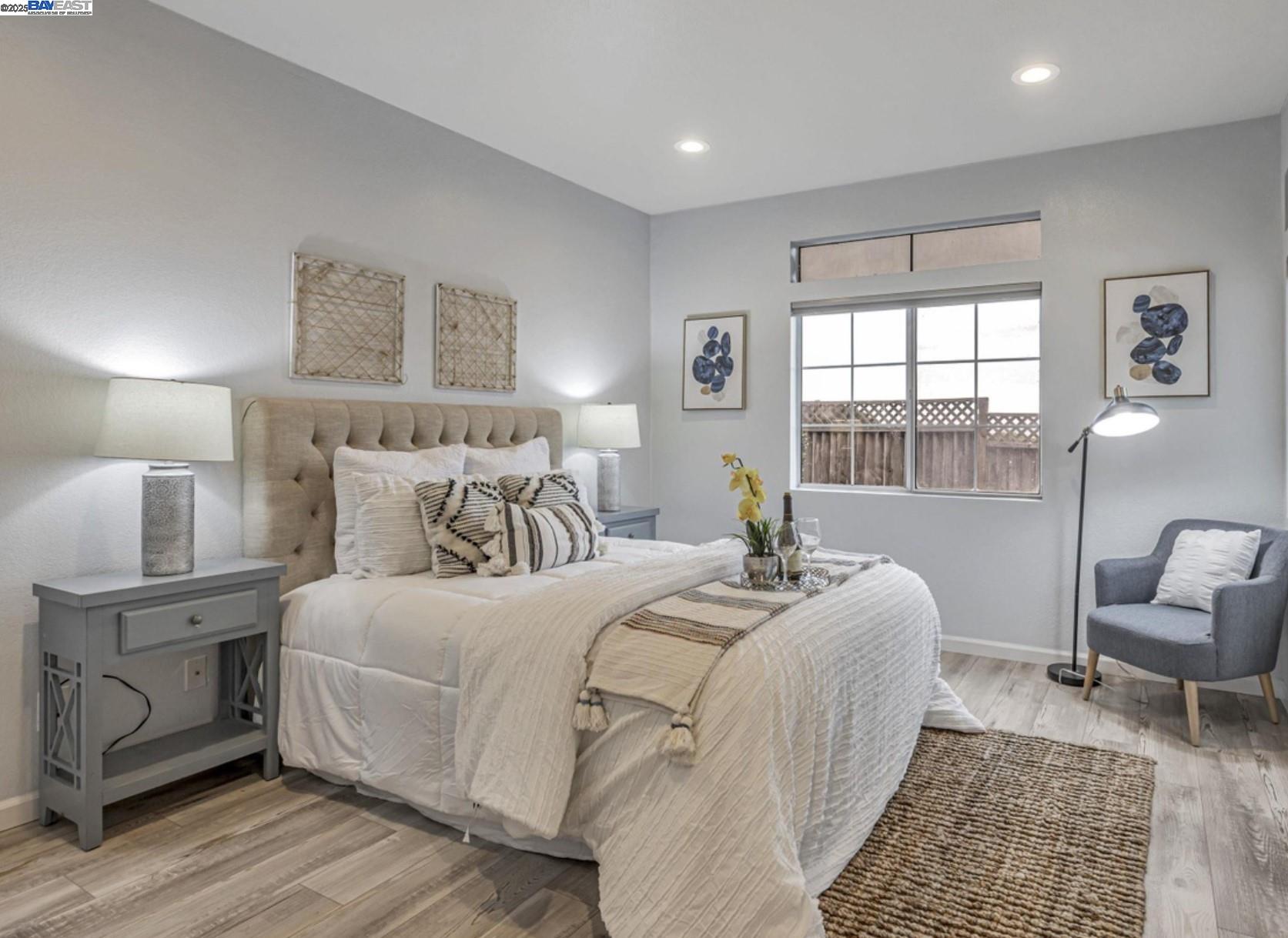 Detail Gallery Image 14 of 21 For 7595 Canyon Meadow Cir a,  Pleasanton,  CA 94588 - 3 Beds | 2 Baths