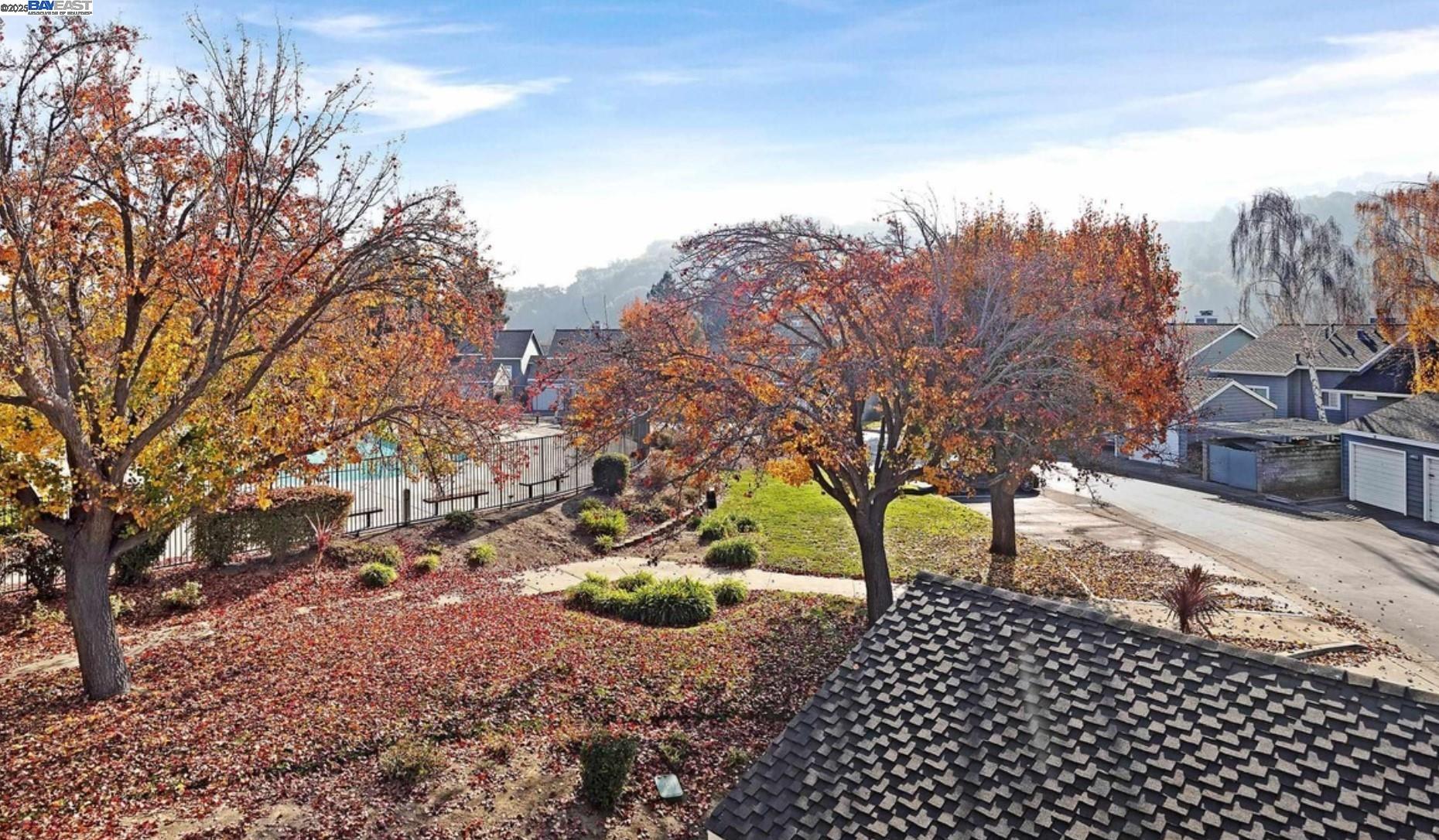 Detail Gallery Image 17 of 21 For 7595 Canyon Meadow Cir a,  Pleasanton,  CA 94588 - 3 Beds | 2 Baths