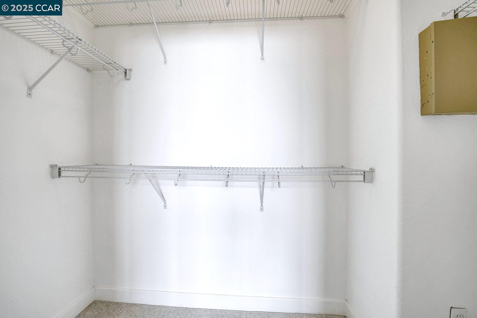 Photo #9: 41105116 Listing: Photo #9