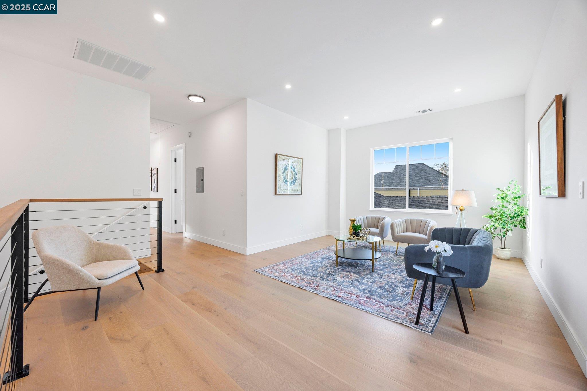 Detail Gallery Image 20 of 40 For 2223 Byron St, Berkeley,  CA 94702 - 4 Beds | 4 Baths