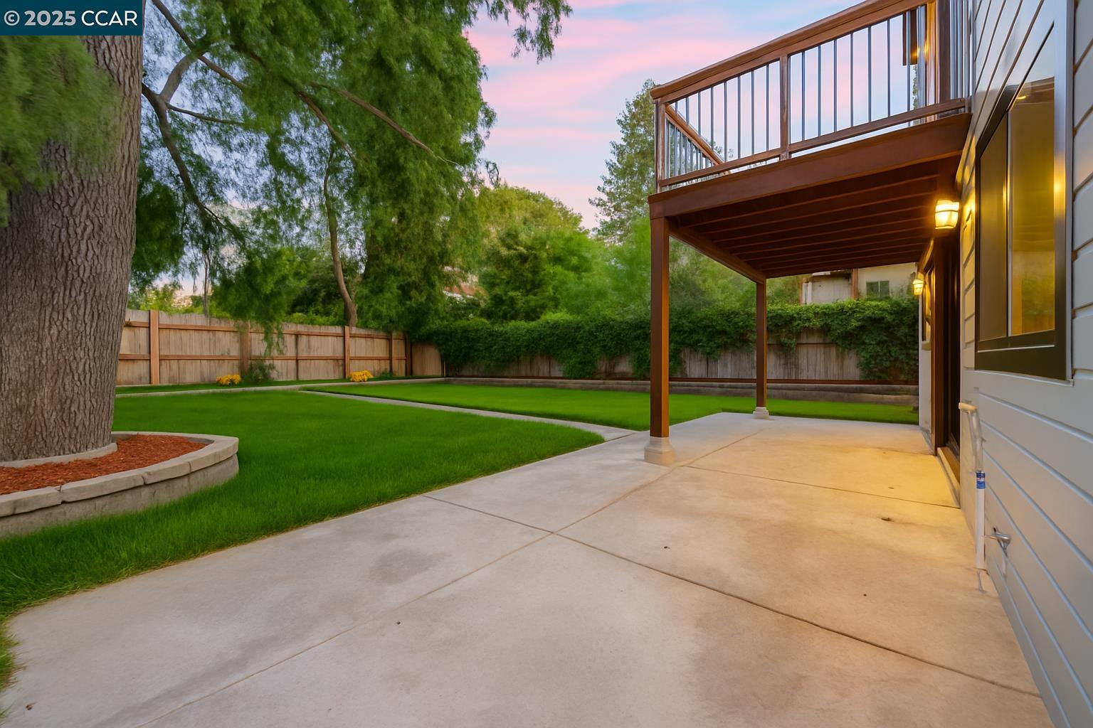 Detail Gallery Image 38 of 40 For 2223 Byron St, Berkeley,  CA 94702 - 4 Beds | 4 Baths