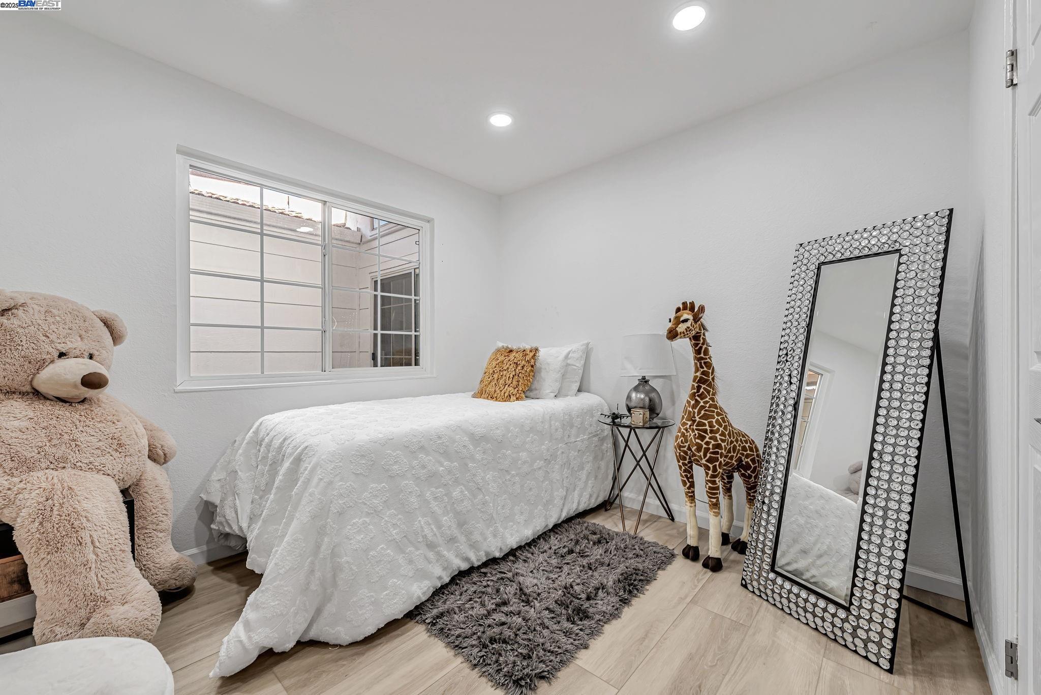 Detail Gallery Image 27 of 48 For 158 Southsun Ct, San Jose,  CA 95138 - 4 Beds | 2 Baths