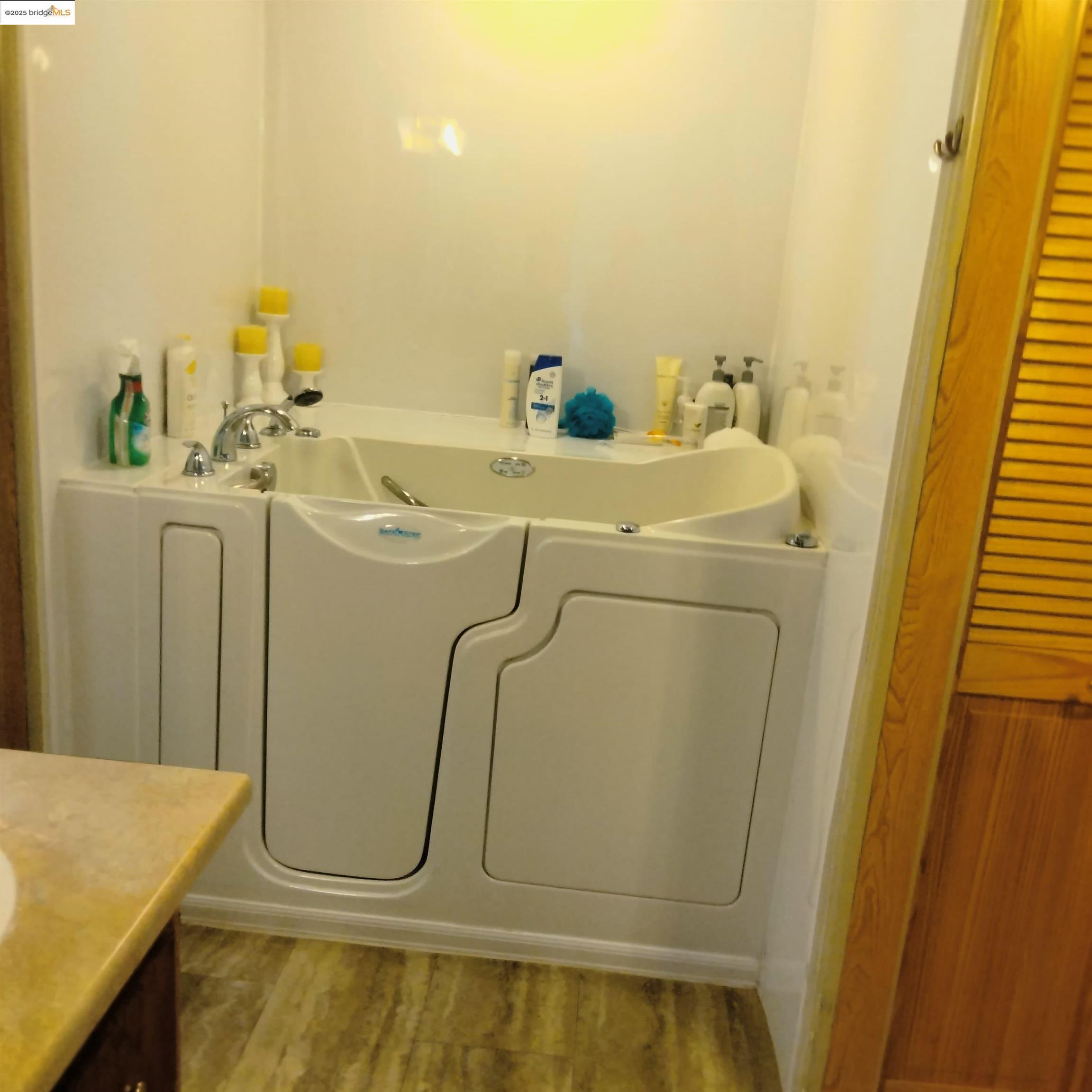 Detail Gallery Image 23 of 29 For 96 Diana Way, Antioch,  CA 94509-4415 - 2 Beds | 2 Baths