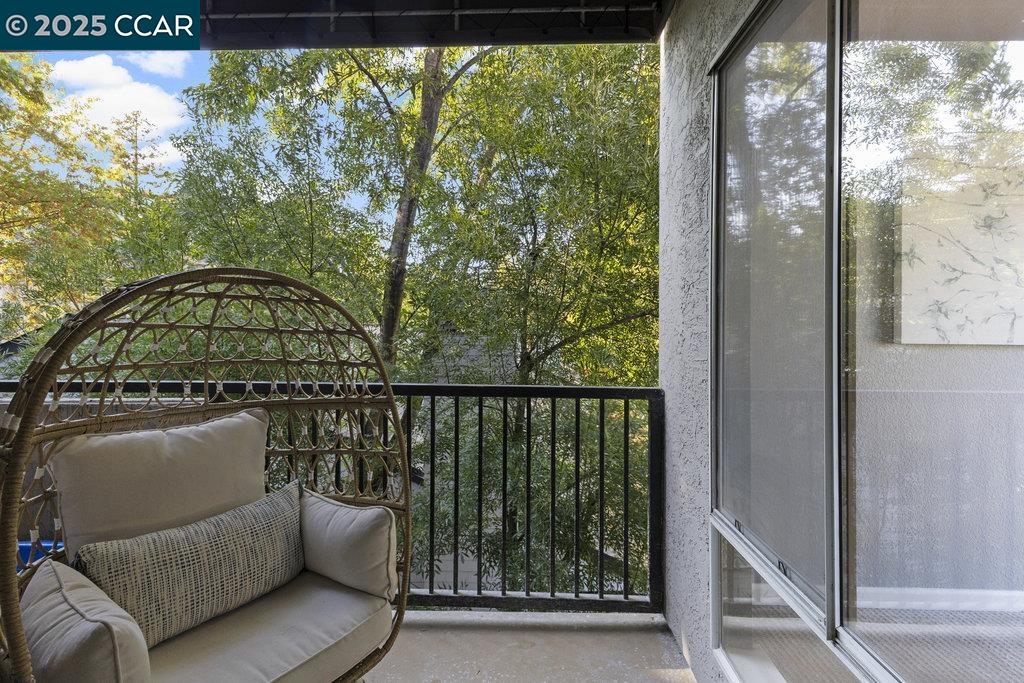 Detail Gallery Image 16 of 26 For 3183 Wayside Plz #318,  Walnut Creek,  CA 94597 - 1 Beds | 1 Baths