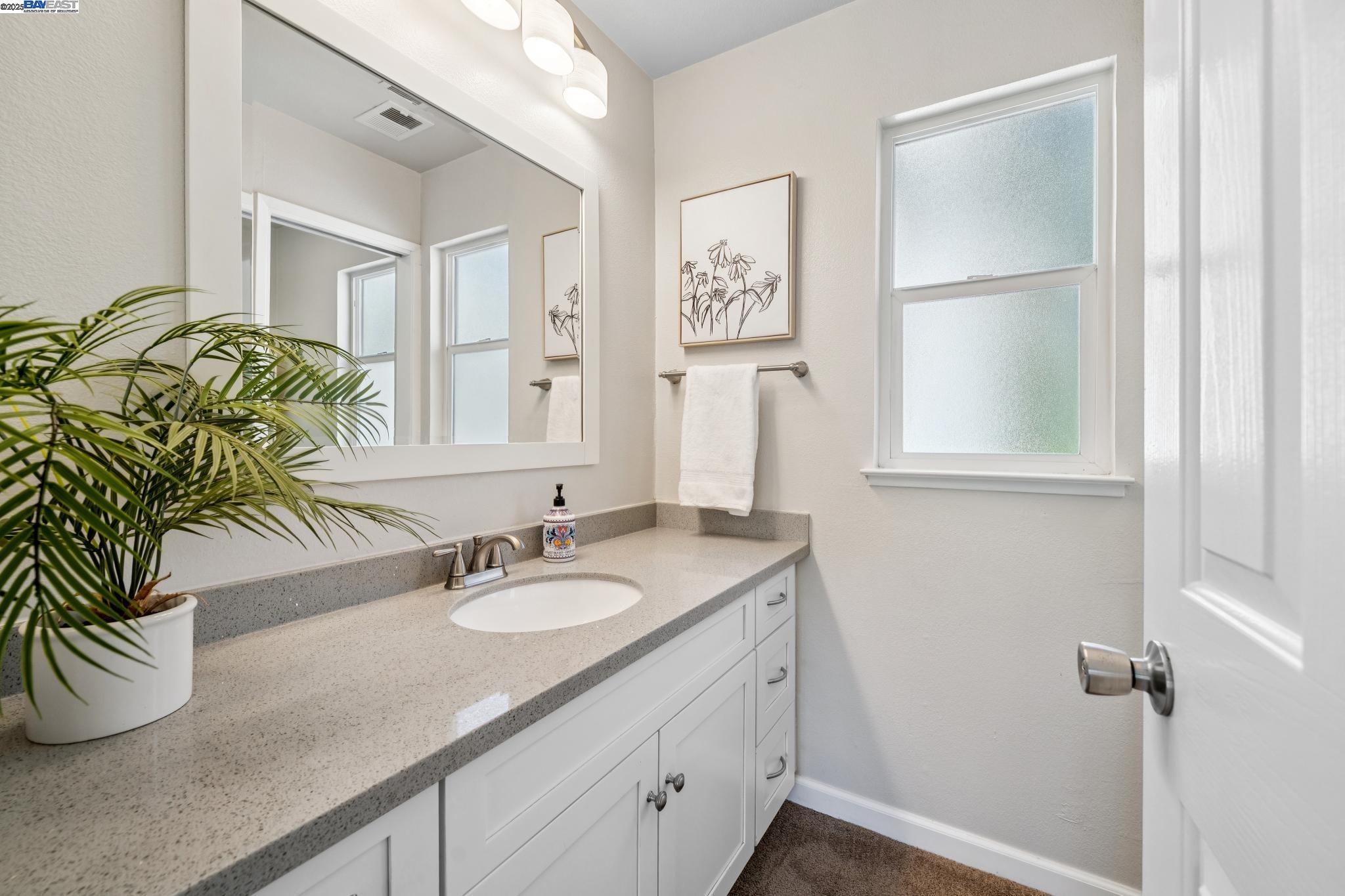 Detail Gallery Image 26 of 42 For 1255 Detroit Avenue #12,  Concord,  CA 94520 - 2 Beds | 2 Baths