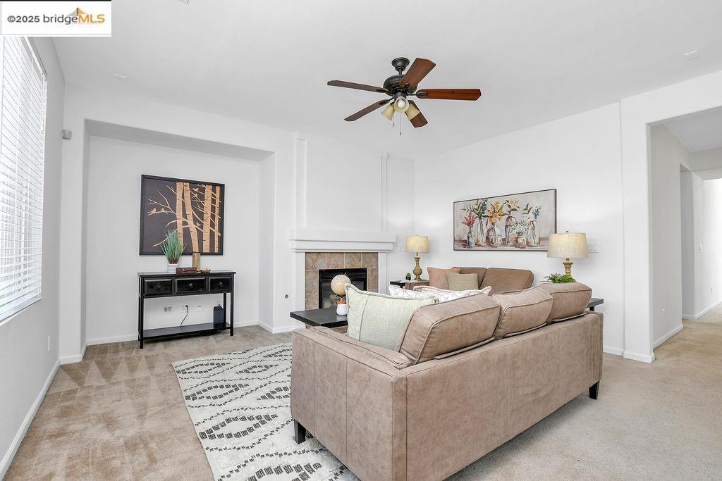 Detail Gallery Image 9 of 43 For 3155 Milton Jenson Ct, Tracy,  CA 95377 - 5 Beds | 3 Baths
