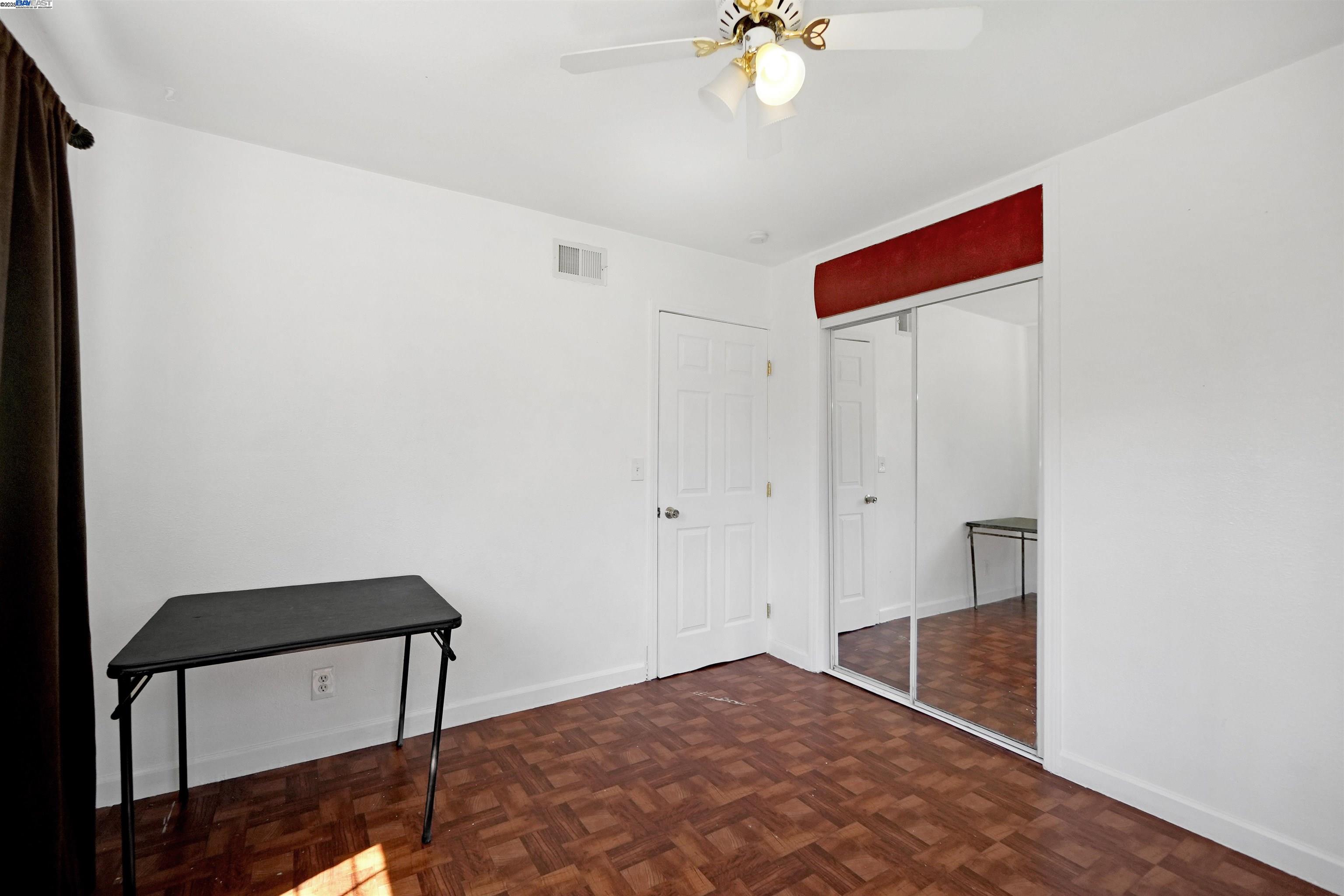 Detail Gallery Image 18 of 26 For 26361 Huntwood Aave, Hayward,  CA 94544 - 3 Beds | 2 Baths