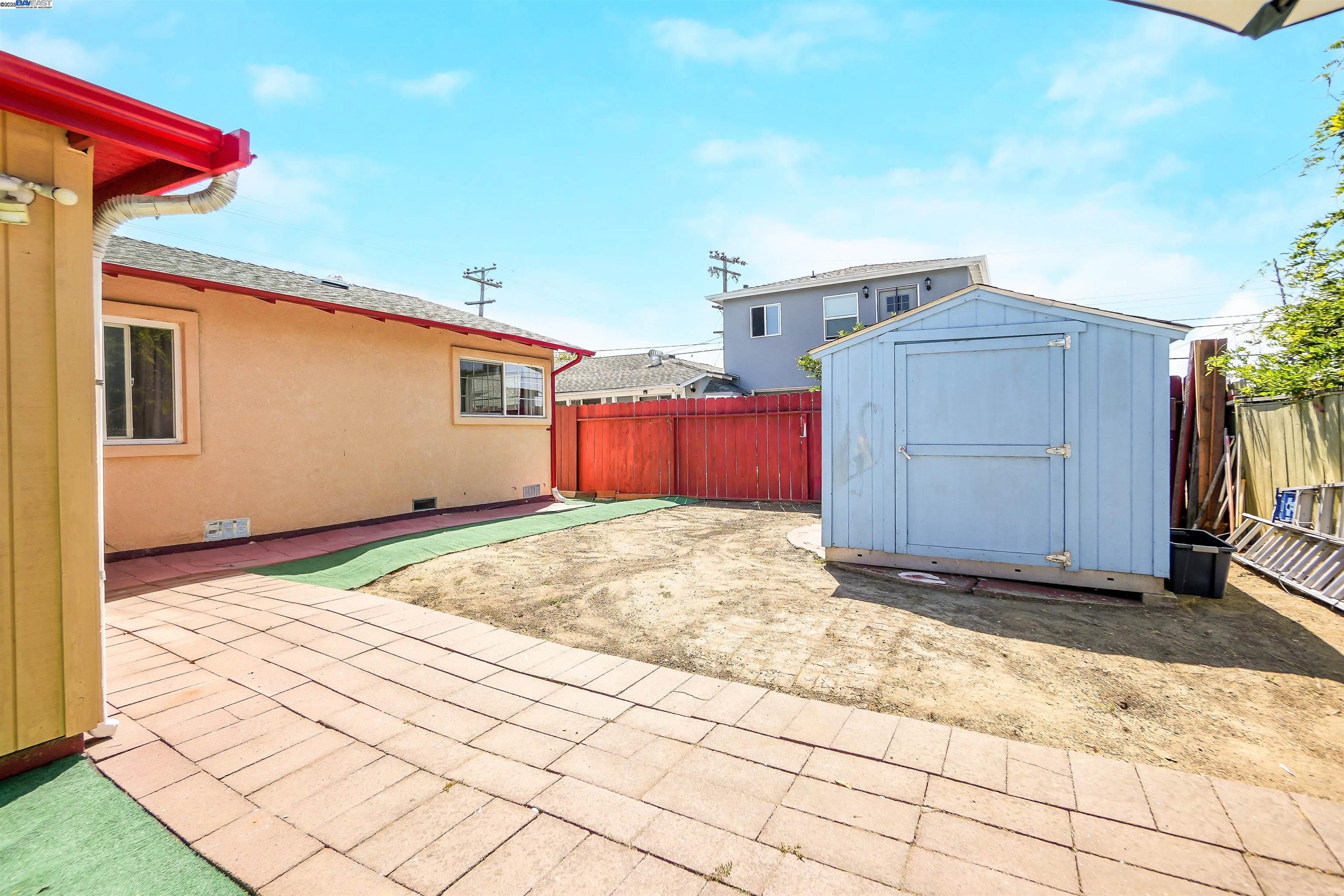 Detail Gallery Image 23 of 26 For 26361 Huntwood Aave, Hayward,  CA 94544 - 3 Beds | 2 Baths