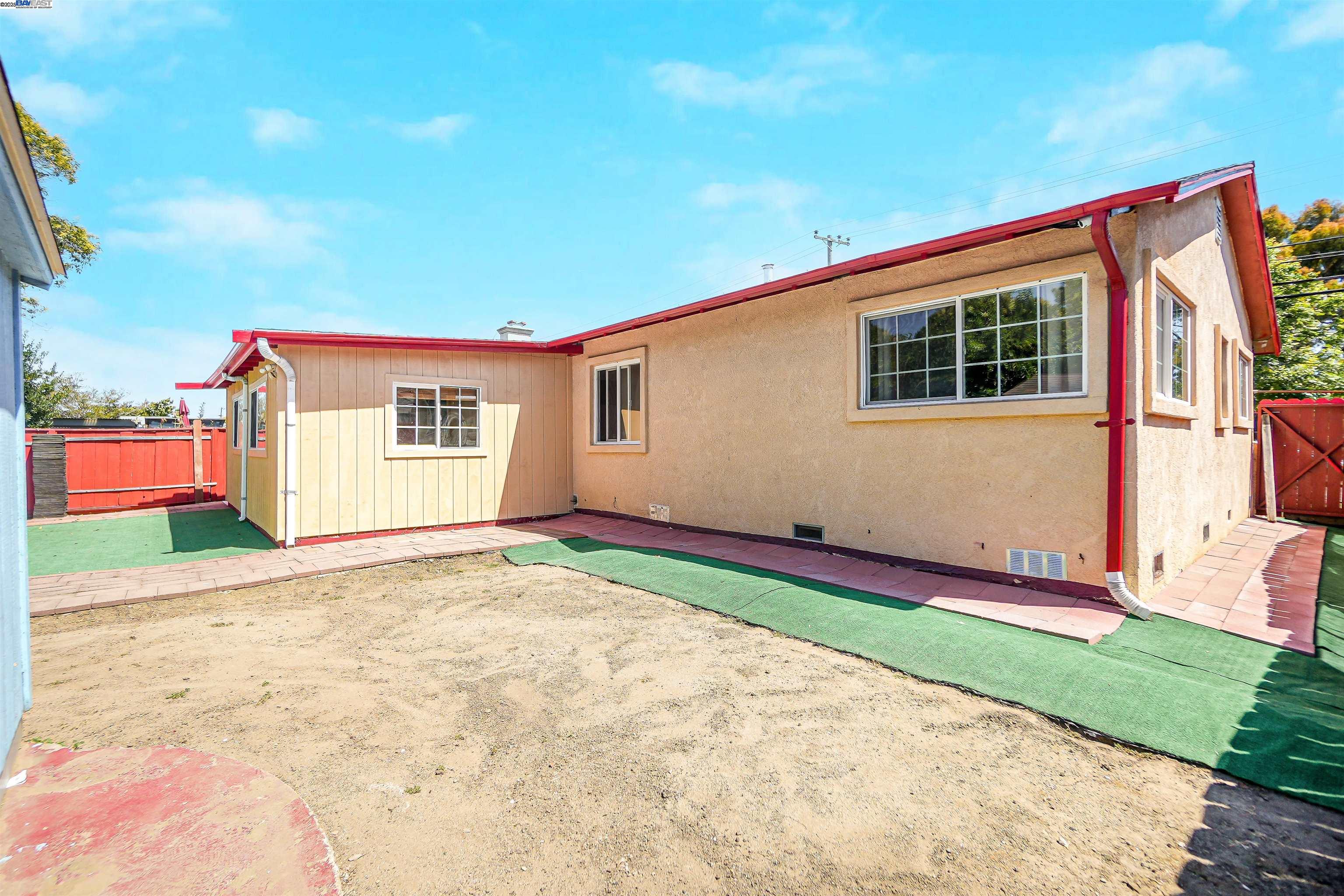 Detail Gallery Image 24 of 26 For 26361 Huntwood Aave, Hayward,  CA 94544 - 3 Beds | 2 Baths