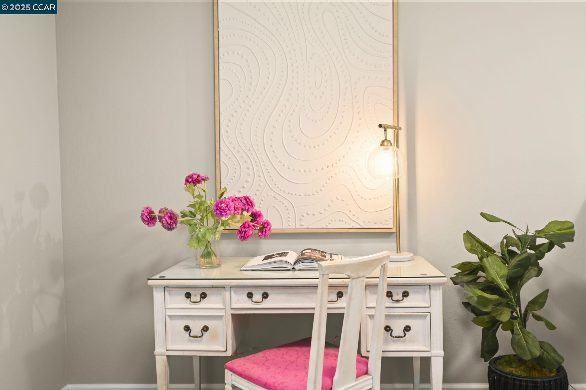 Detail Gallery Image 11 of 38 For 1605 Countrywood Ct, Walnut Creek,  CA 94598 - 3 Beds | 2/1 Baths