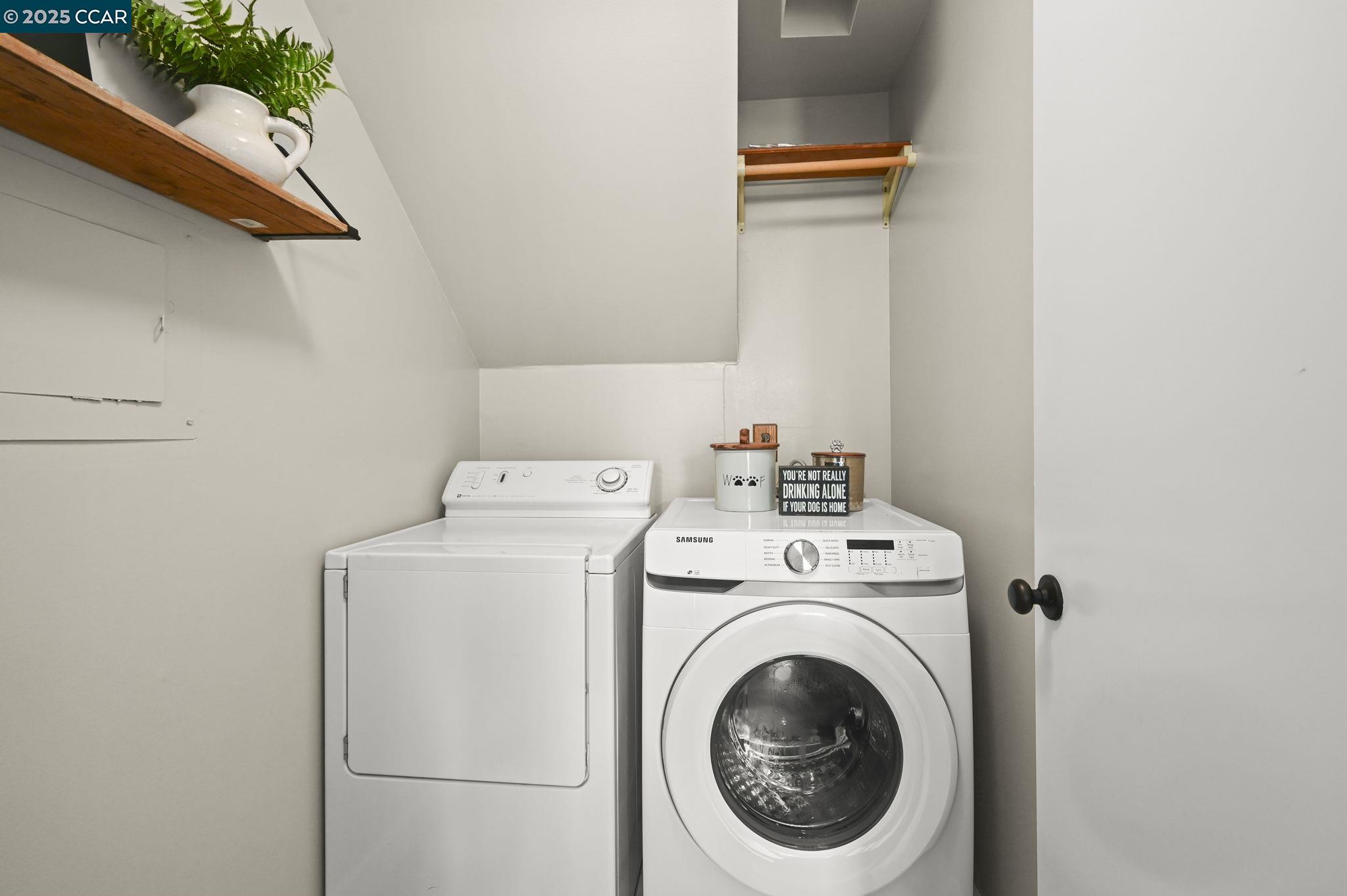Detail Gallery Image 20 of 38 For 1605 Countrywood Ct, Walnut Creek,  CA 94598 - 3 Beds | 2/1 Baths