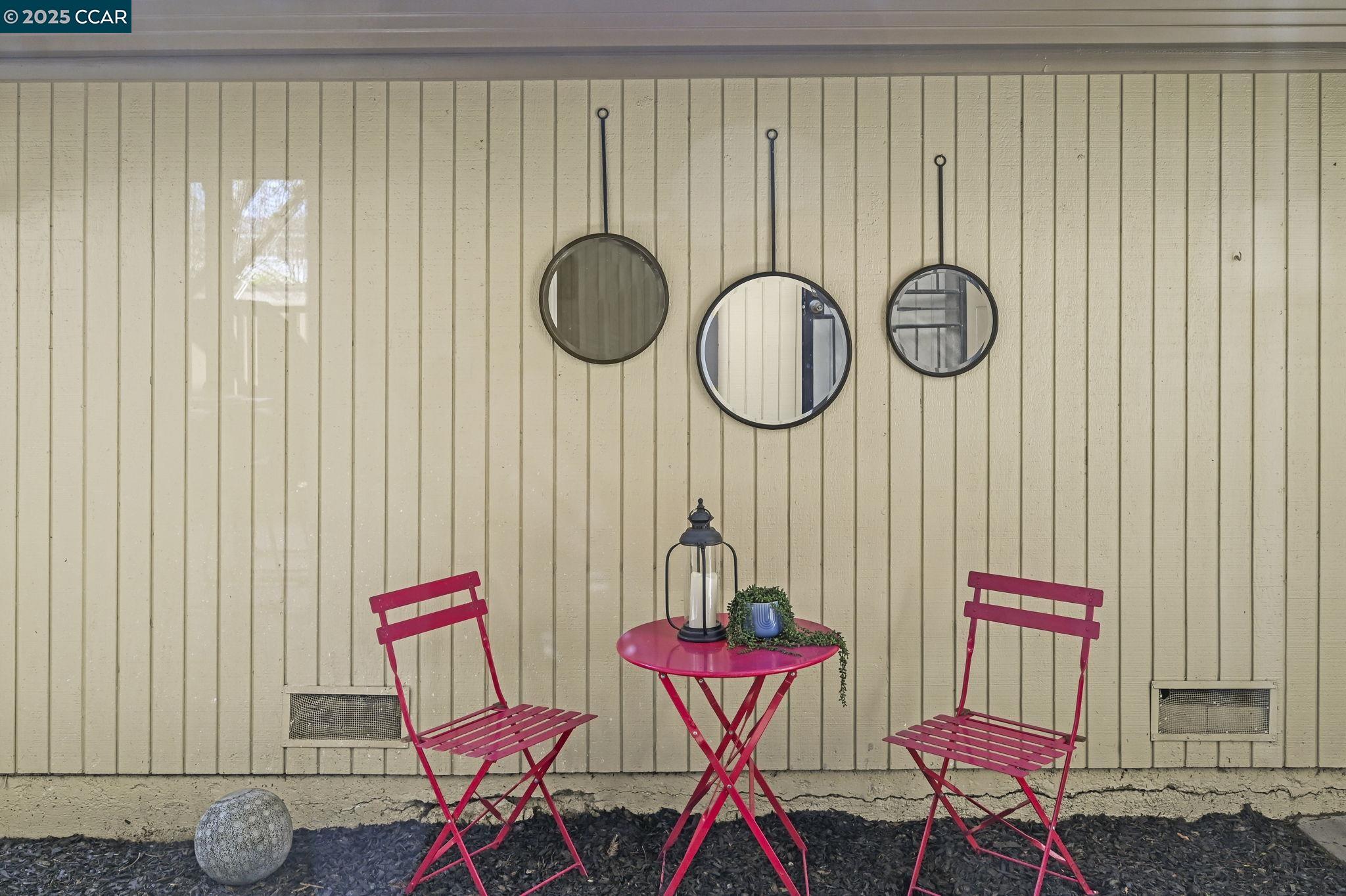 Detail Gallery Image 3 of 38 For 1605 Countrywood Ct, Walnut Creek,  CA 94598 - 3 Beds | 2/1 Baths