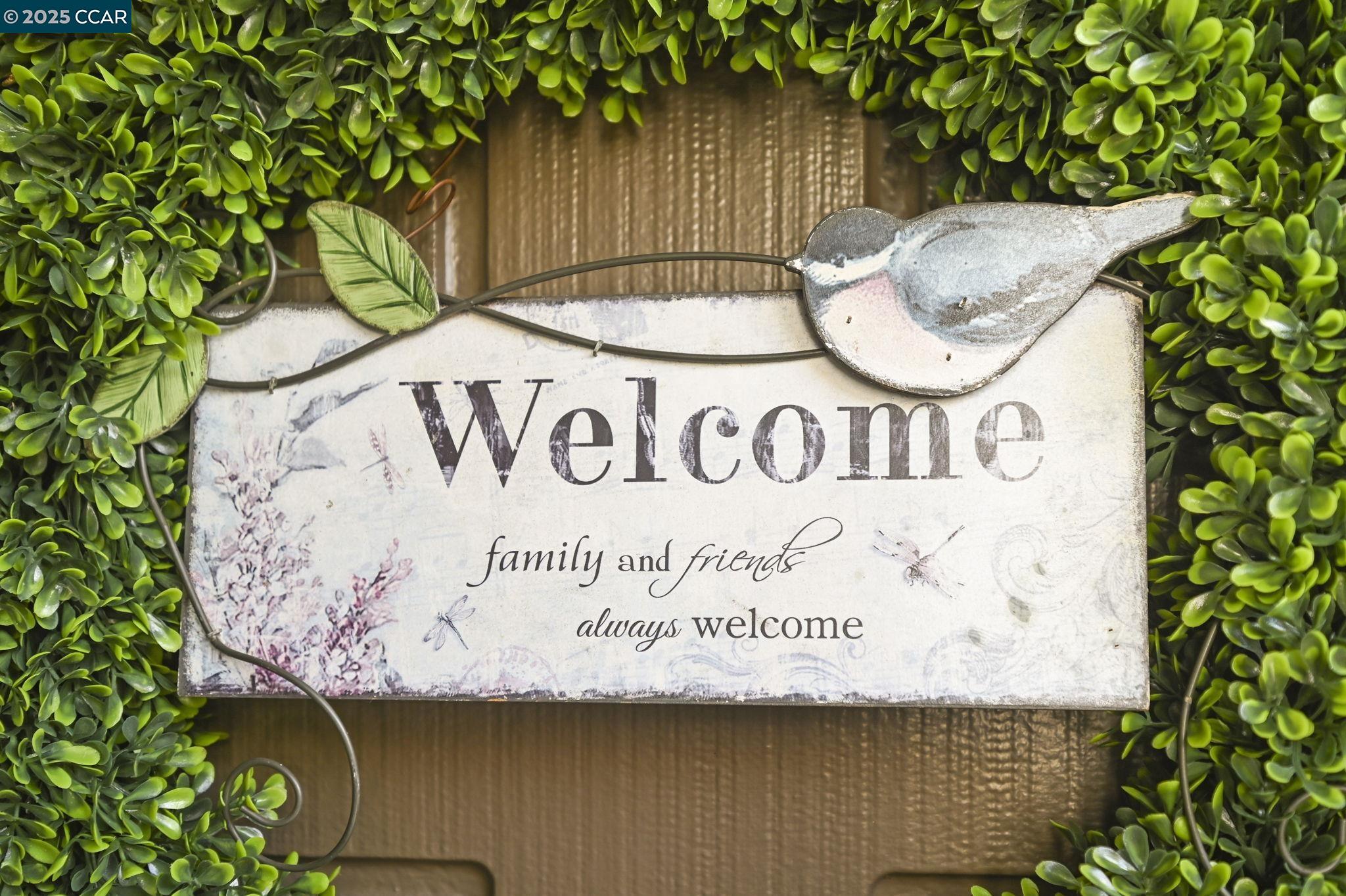 Detail Gallery Image 5 of 38 For 1605 Countrywood Ct, Walnut Creek,  CA 94598 - 3 Beds | 2/1 Baths