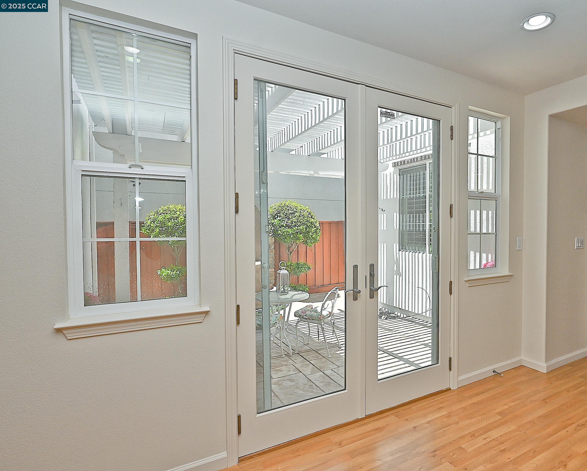 Detail Gallery Image 6 of 46 For 1416 Allanmere Dr, San Ramon,  CA 94582 - 5 Beds | 3/1 Baths