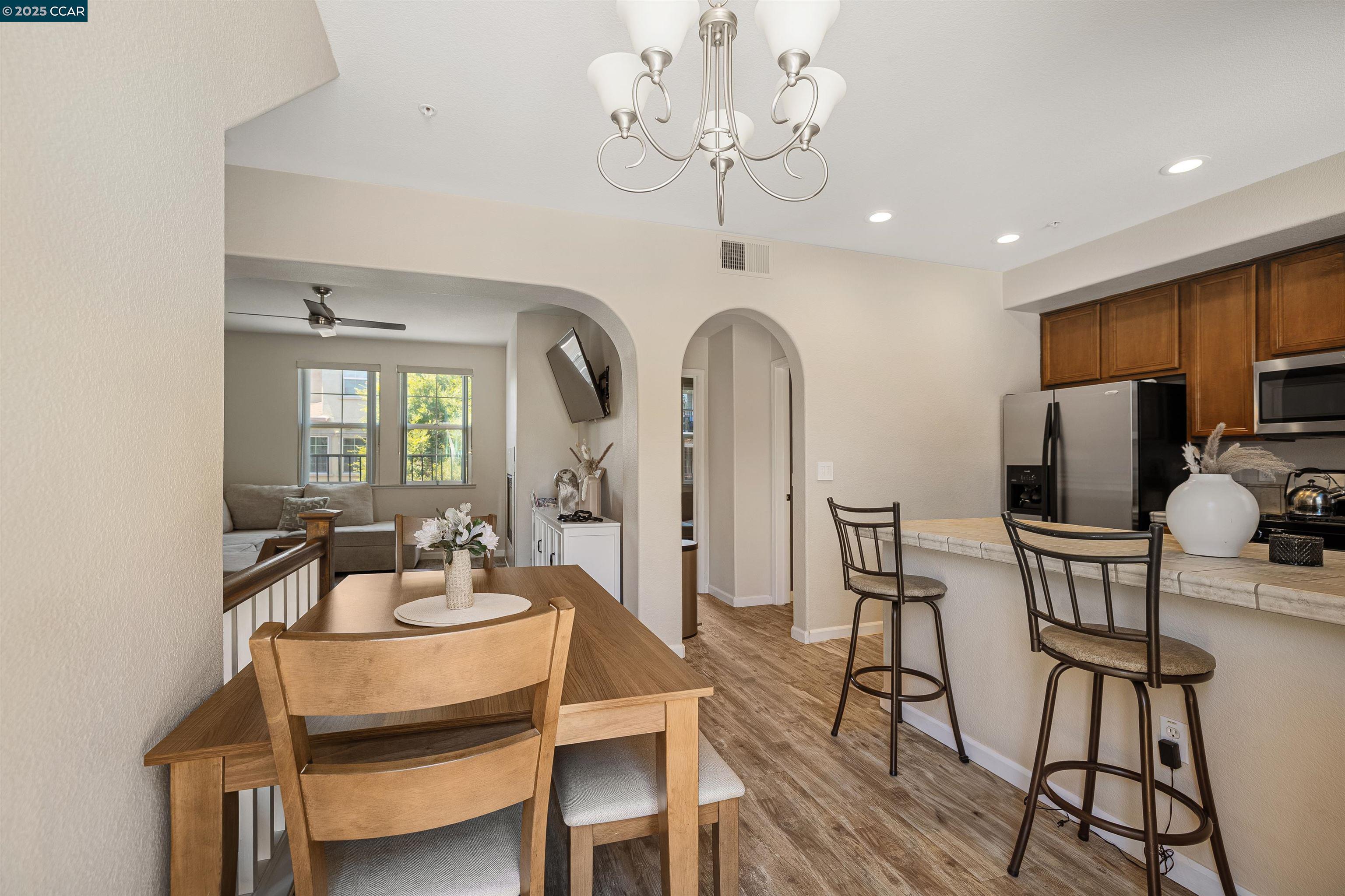 Detail Gallery Image 16 of 39 For 6570 Hearthstone Cir #1413,  Rocklin,  CA 95677 - 2 Beds | 2/1 Baths