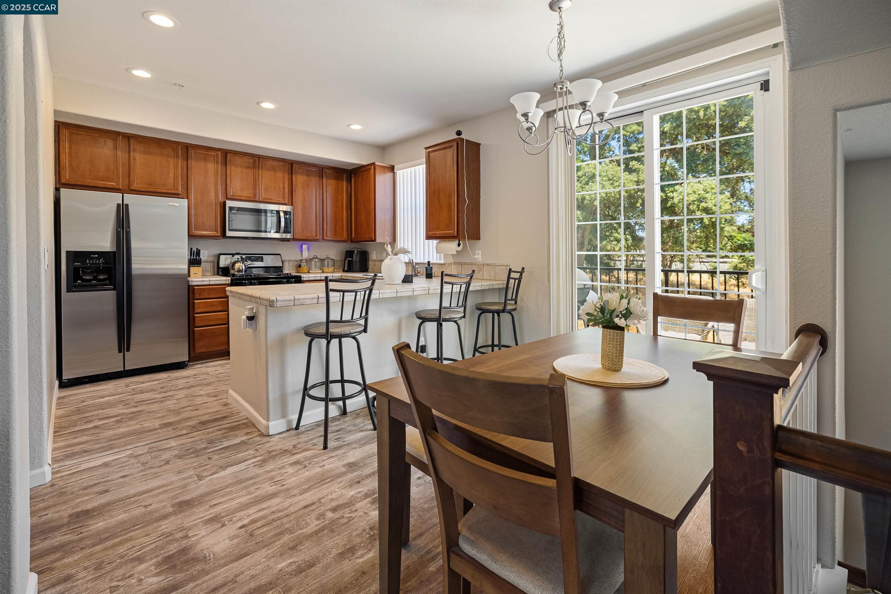 Detail Gallery Image 18 of 39 For 6570 Hearthstone Cir #1413,  Rocklin,  CA 95677 - 2 Beds | 2/1 Baths