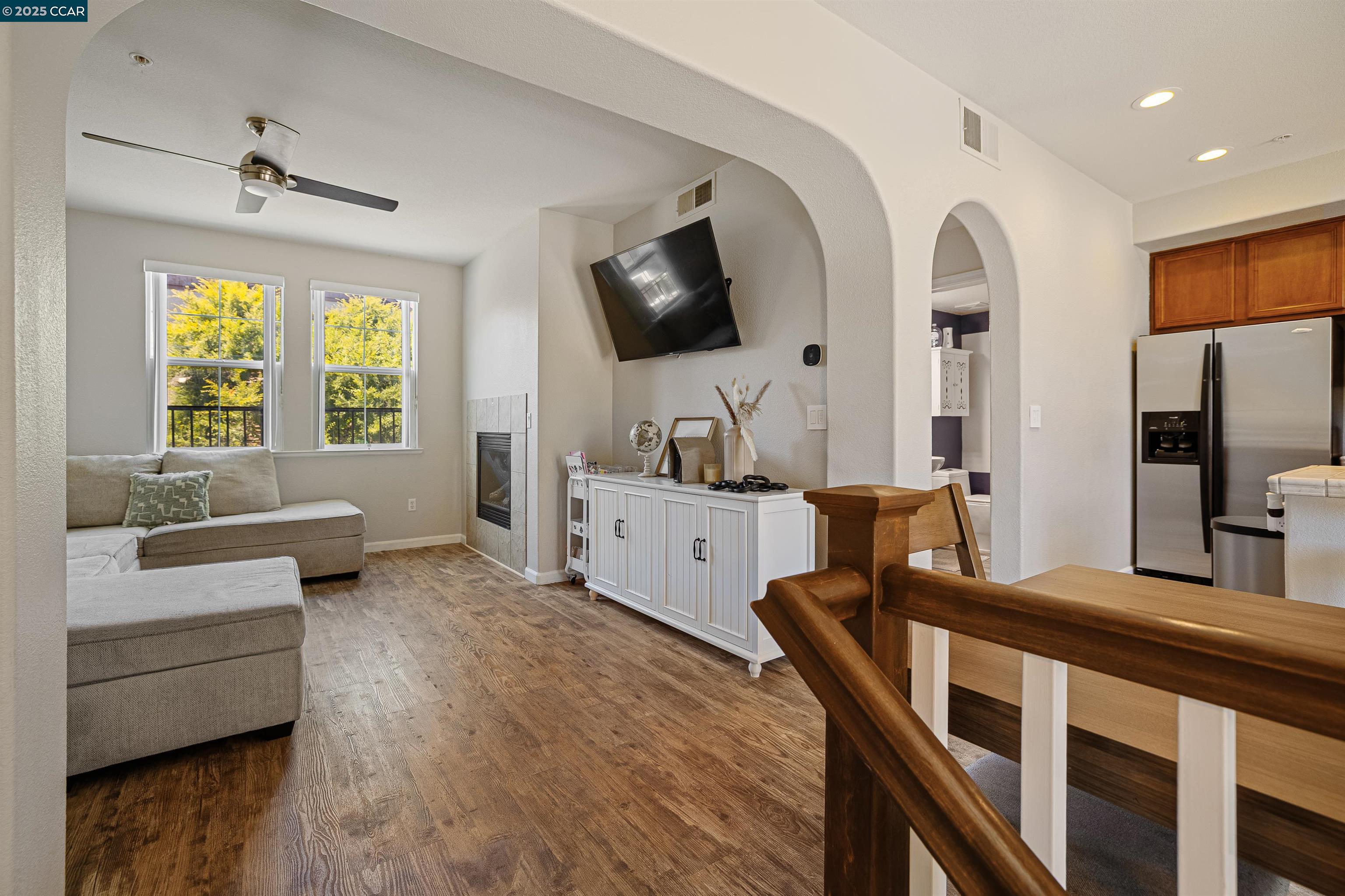 Detail Gallery Image 4 of 39 For 6570 Hearthstone Cir #1413,  Rocklin,  CA 95677 - 2 Beds | 2/1 Baths