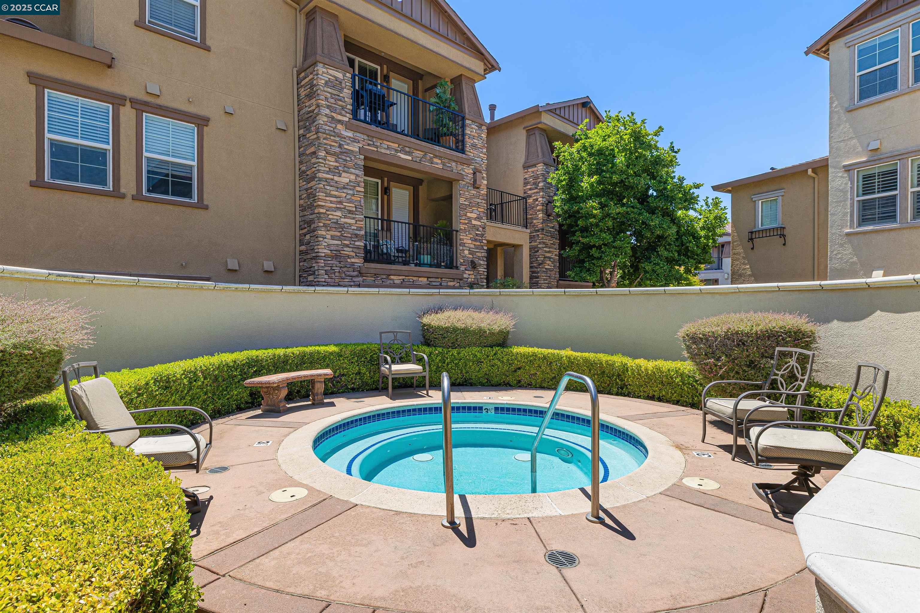 Detail Gallery Image 37 of 39 For 6570 Hearthstone Cir #1413,  Rocklin,  CA 95677 - 2 Beds | 2/1 Baths