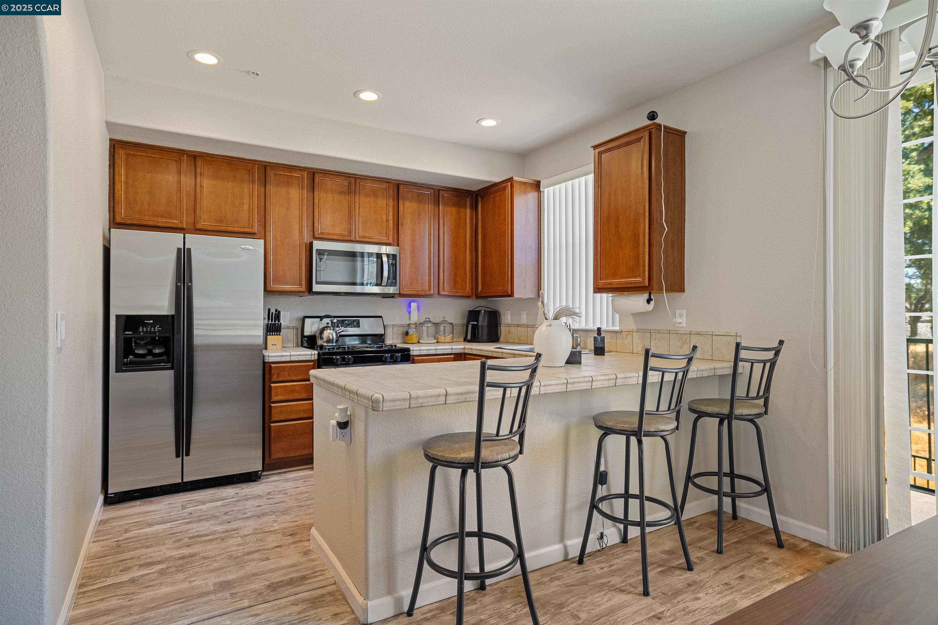 Detail Gallery Image 10 of 39 For 6570 Hearthstone Cir #1413,  Rocklin,  CA 95677 - 2 Beds | 2/1 Baths