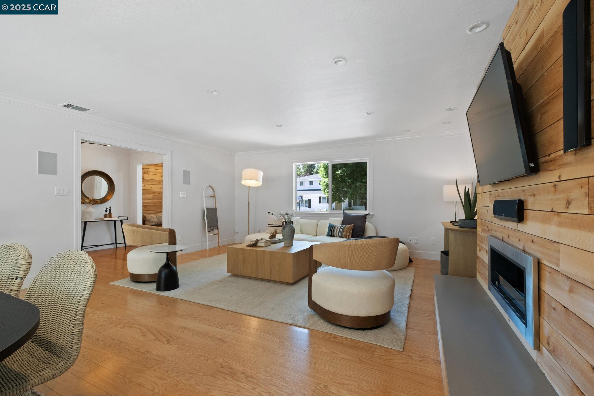 Detail Gallery Image 12 of 60 For 118 Del Monte Dr, Walnut Creek,  CA 94595 - 3 Beds | 2 Baths