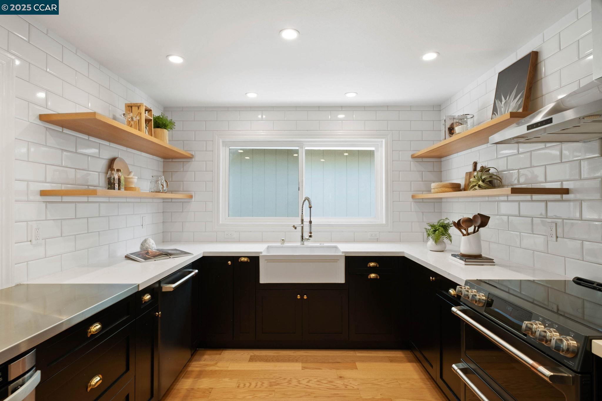 Detail Gallery Image 19 of 60 For 118 Del Monte Dr, Walnut Creek,  CA 94595 - 3 Beds | 2 Baths