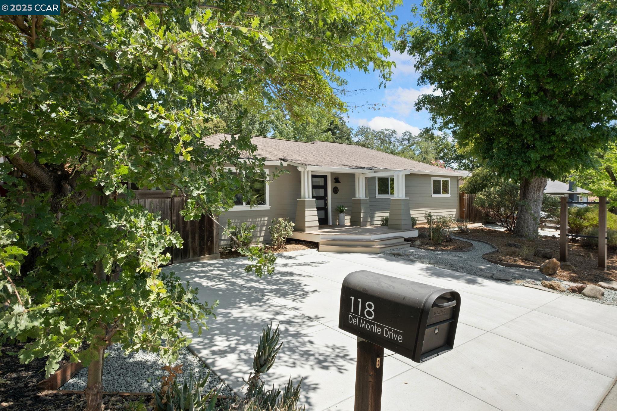 Detail Gallery Image 3 of 60 For 118 Del Monte Dr, Walnut Creek,  CA 94595 - 3 Beds | 2 Baths