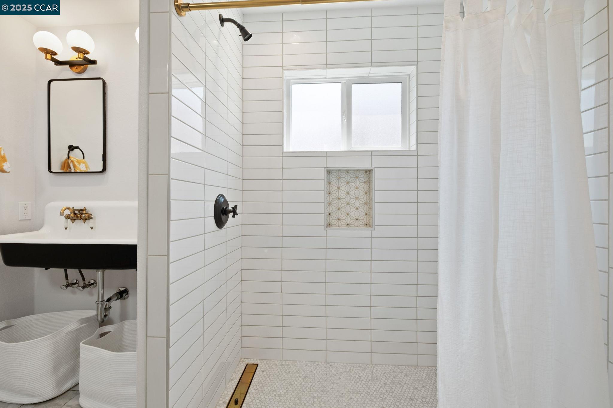 Detail Gallery Image 34 of 60 For 118 Del Monte Dr, Walnut Creek,  CA 94595 - 3 Beds | 2 Baths