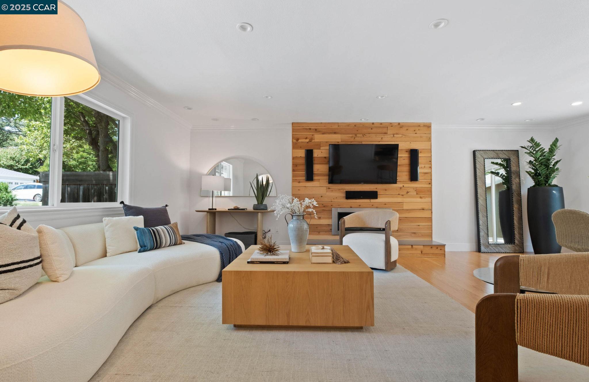 Detail Gallery Image 9 of 60 For 118 Del Monte Dr, Walnut Creek,  CA 94595 - 3 Beds | 2 Baths