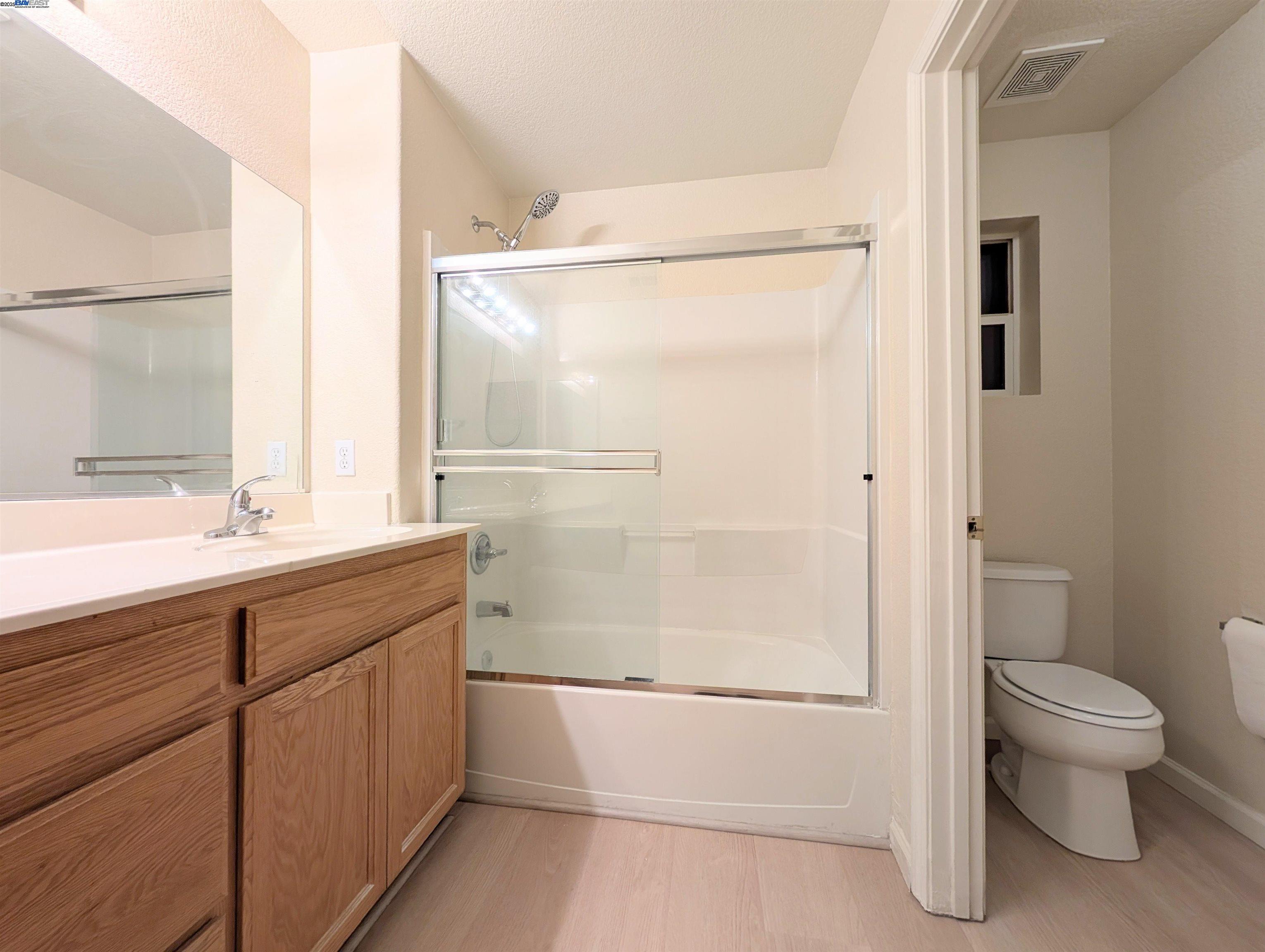 Detail Gallery Image 17 of 33 For 158 Fairview Ave, Bay Point,  CA 94565 - 3 Beds | 2/1 Baths