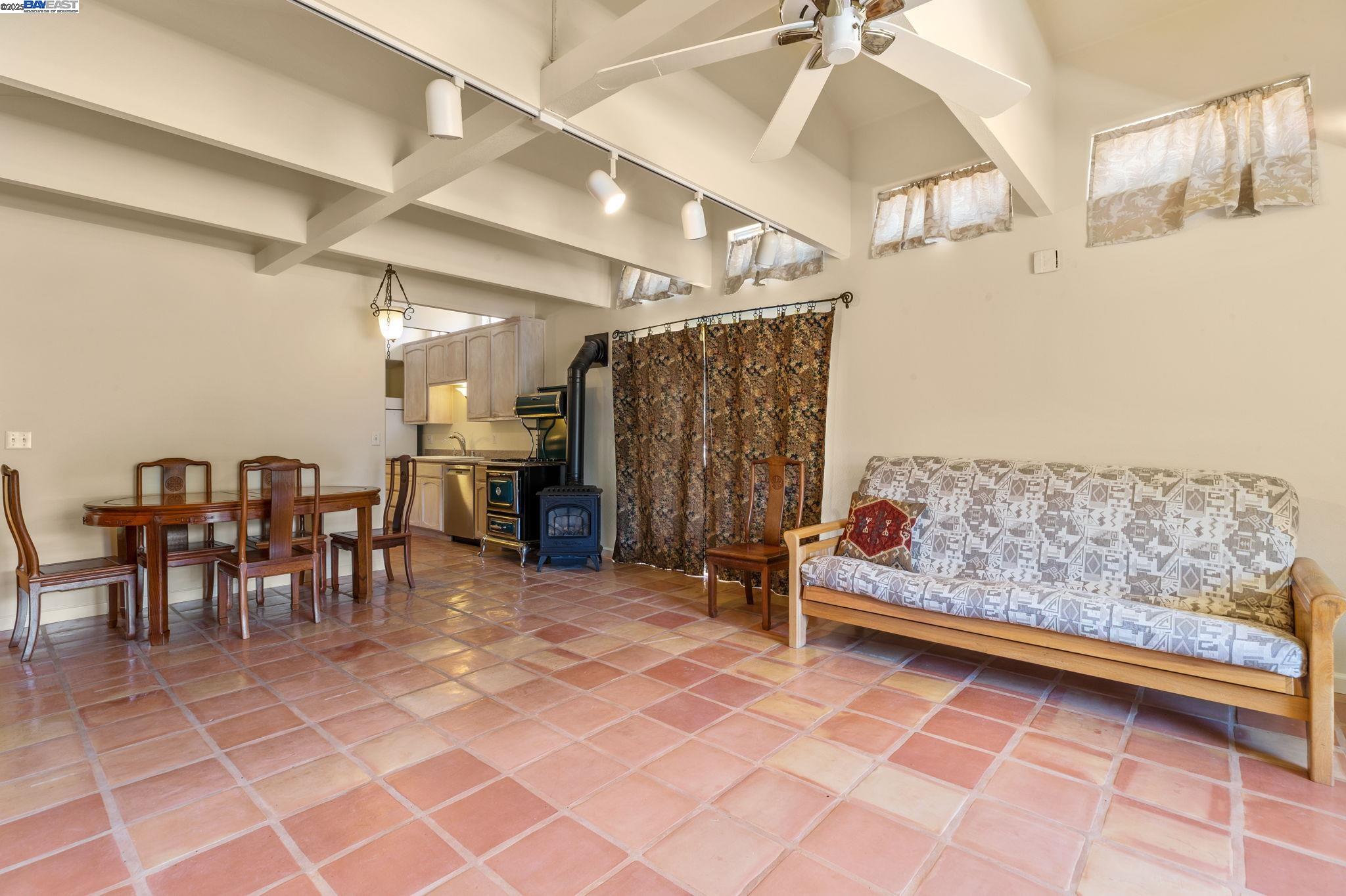 Detail Gallery Image 19 of 44 For 59480 Mines Rd, Livermore,  CA 95140 - 3 Beds | 2/1 Baths