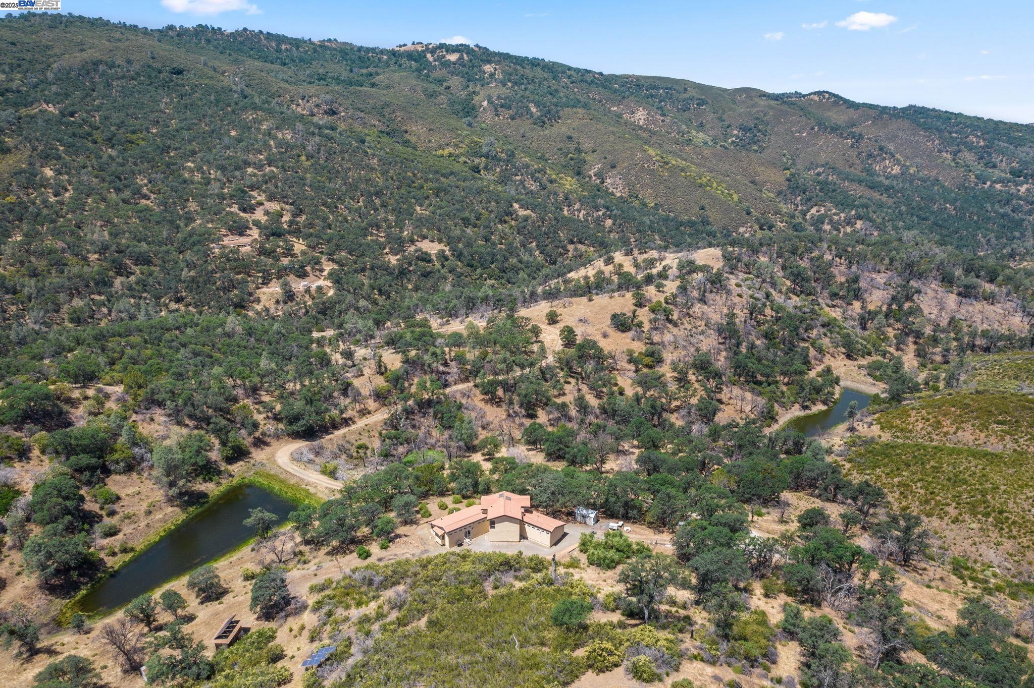 Detail Gallery Image 6 of 44 For 59480 Mines Rd, Livermore,  CA 95140 - 3 Beds | 2/1 Baths