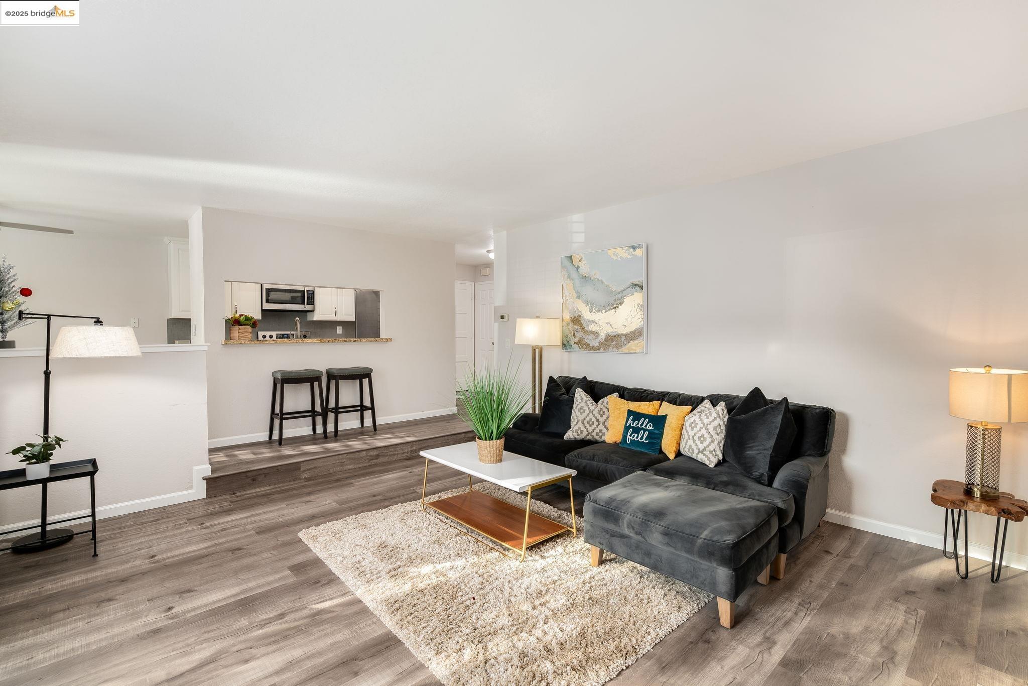 Photo #4: 41105134 Listing 