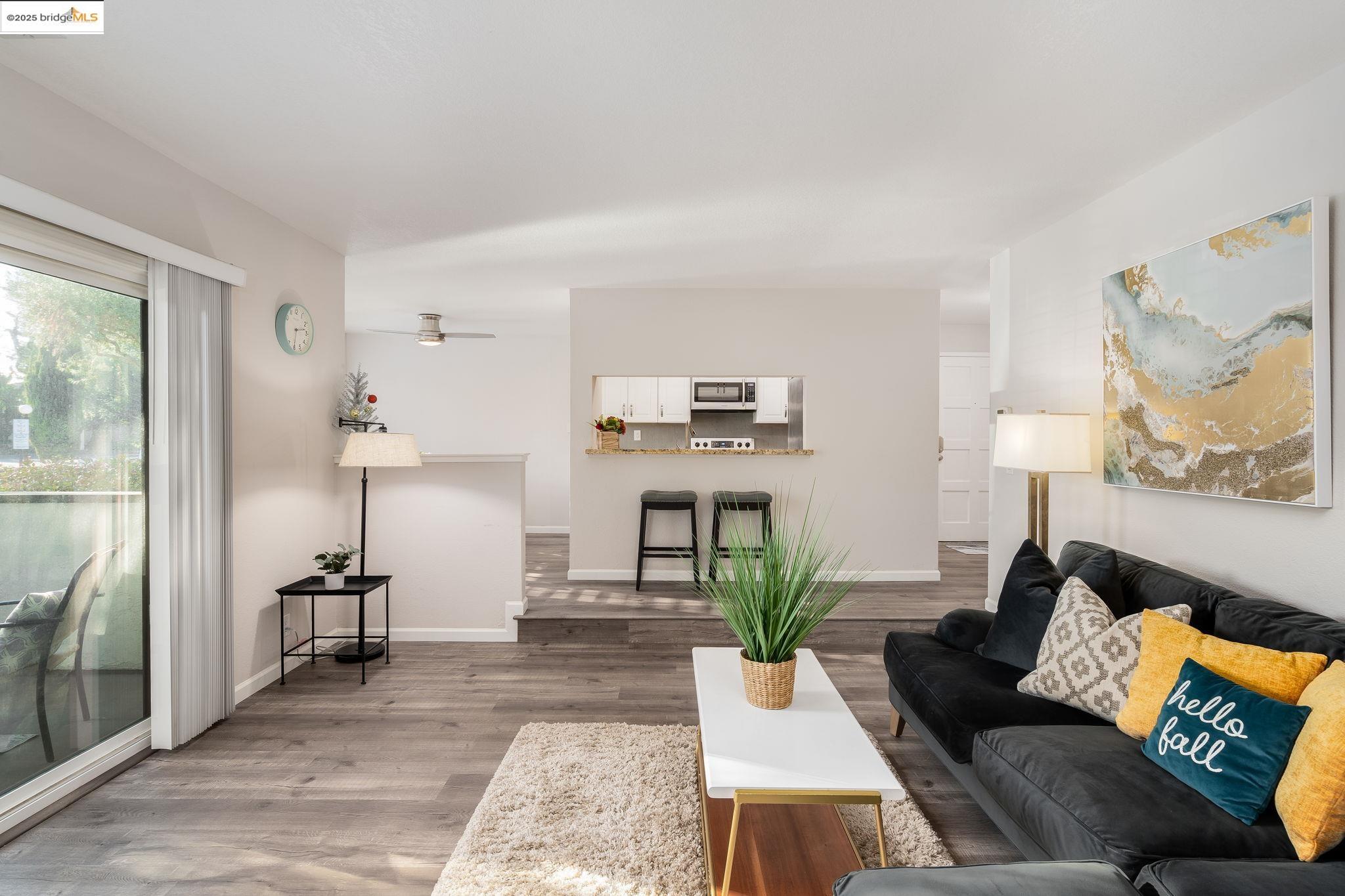 Photo #5: 41105134 Listing 