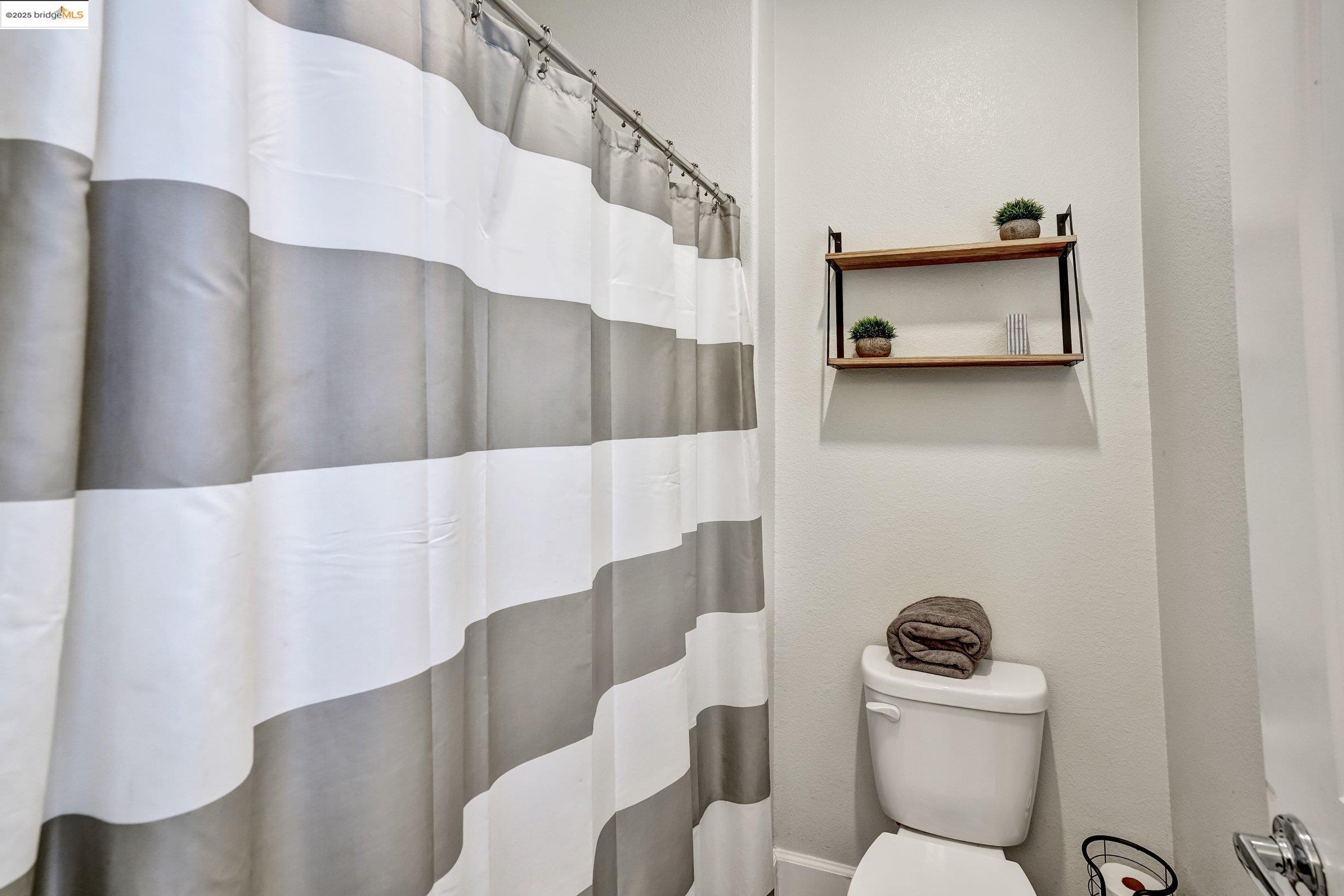 Detail Gallery Image 17 of 25 For 841 Walsh St, Brentwood,  CA 94513 - 4 Beds | 3 Baths