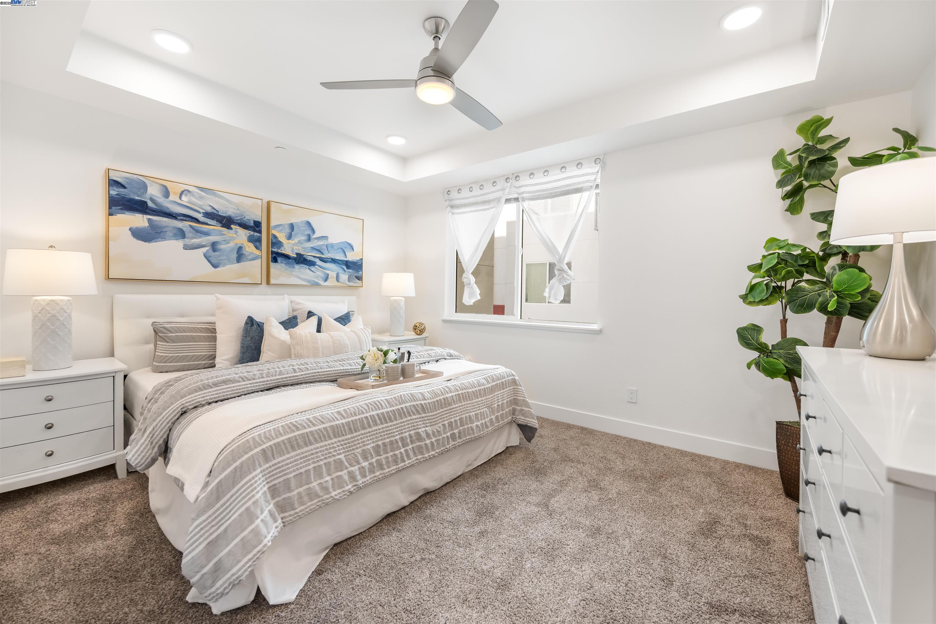Detail Gallery Image 16 of 32 For 42111 Osgood Rd #228,  Fremont,  CA 94539 - 3 Beds | 3 Baths