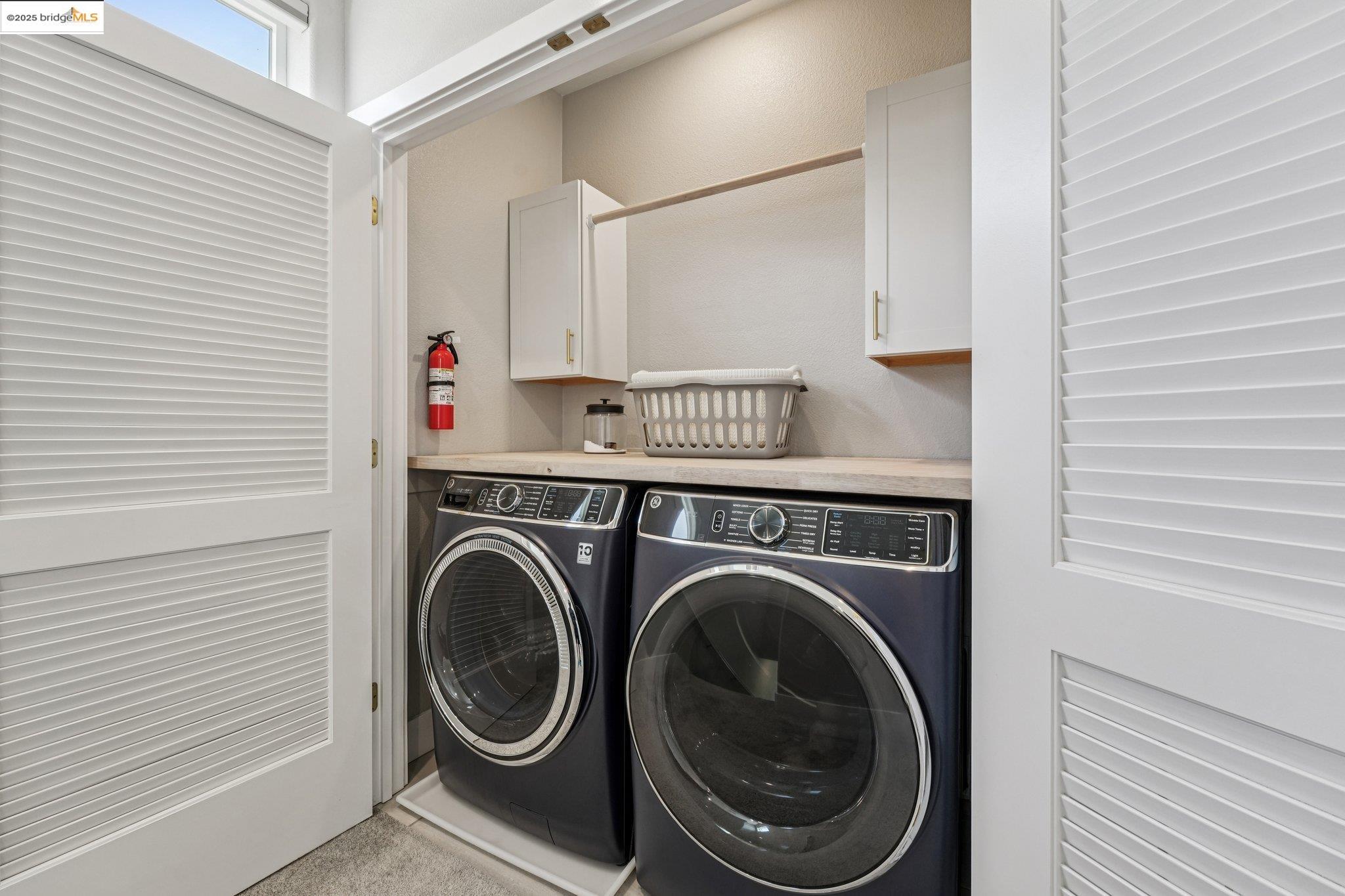 Detail Gallery Image 25 of 55 For 640 Martin Mariner, Alameda,  CA 94501 - 4 Beds | 3/1 Baths